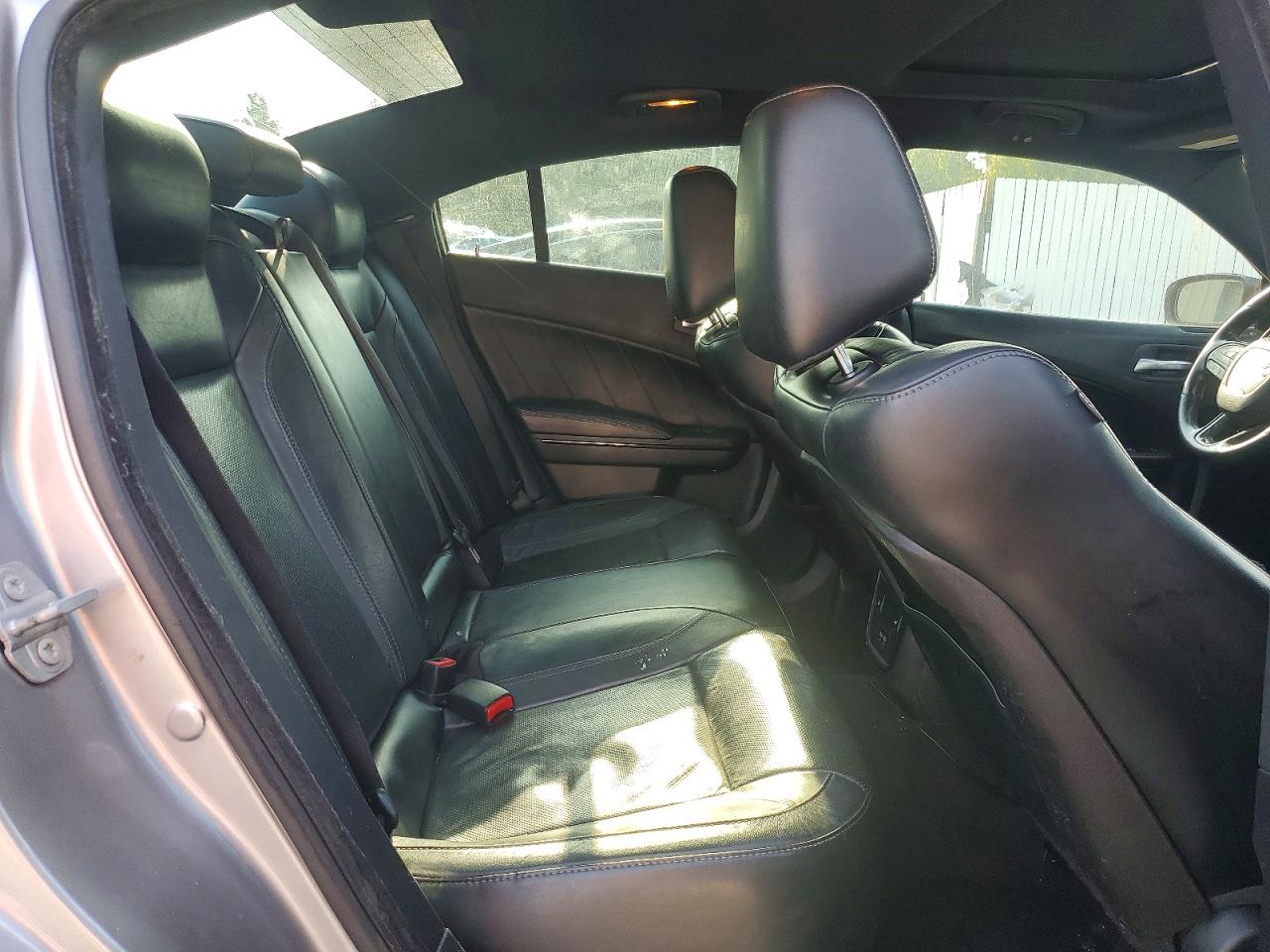 2016 Dodge Charger Sxt Silver vin: 2C3CDXHG2GH318823