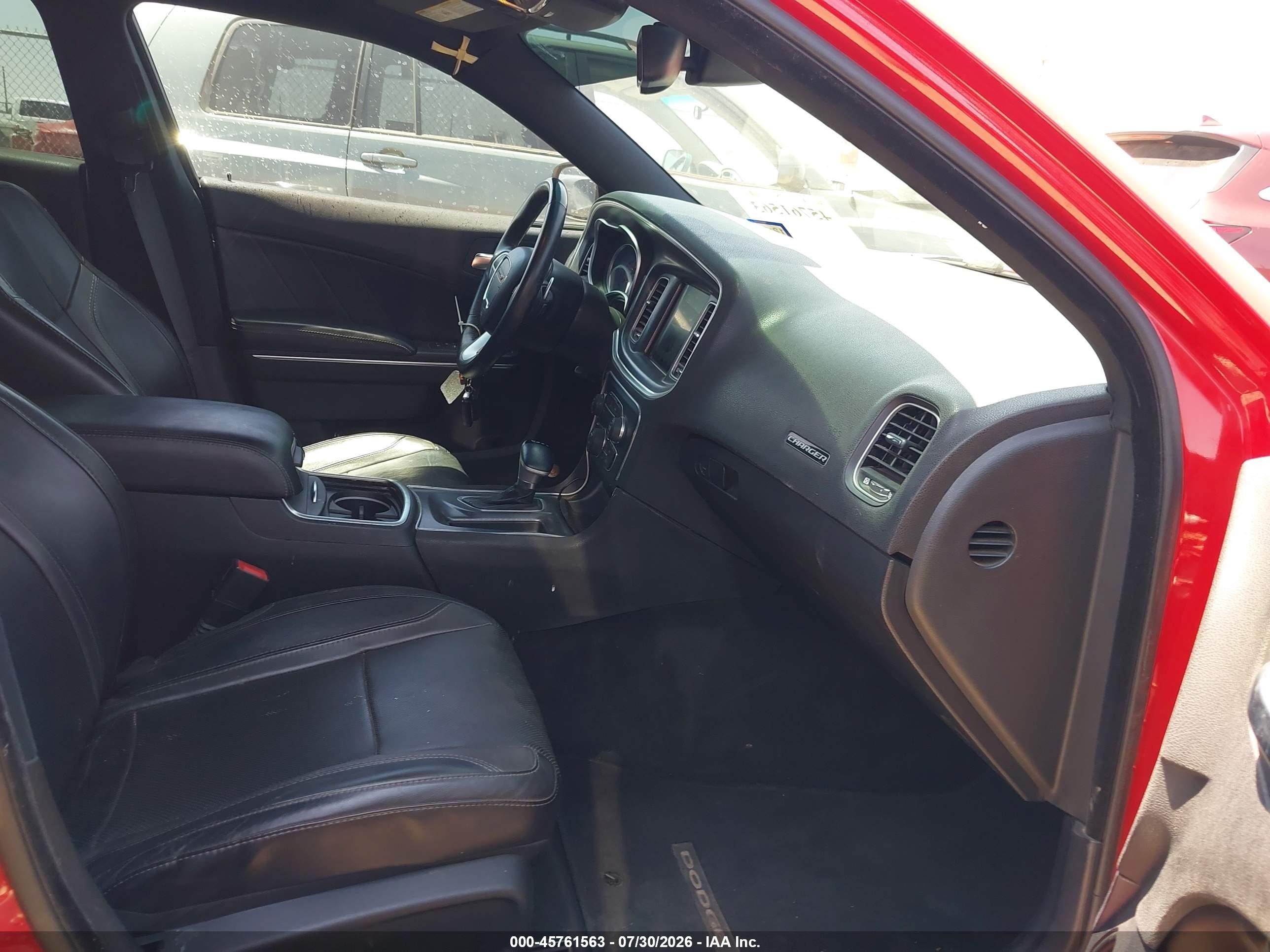 2015 Dodge Charger Sxt Red vin: 2C3CDXHG3FH874895