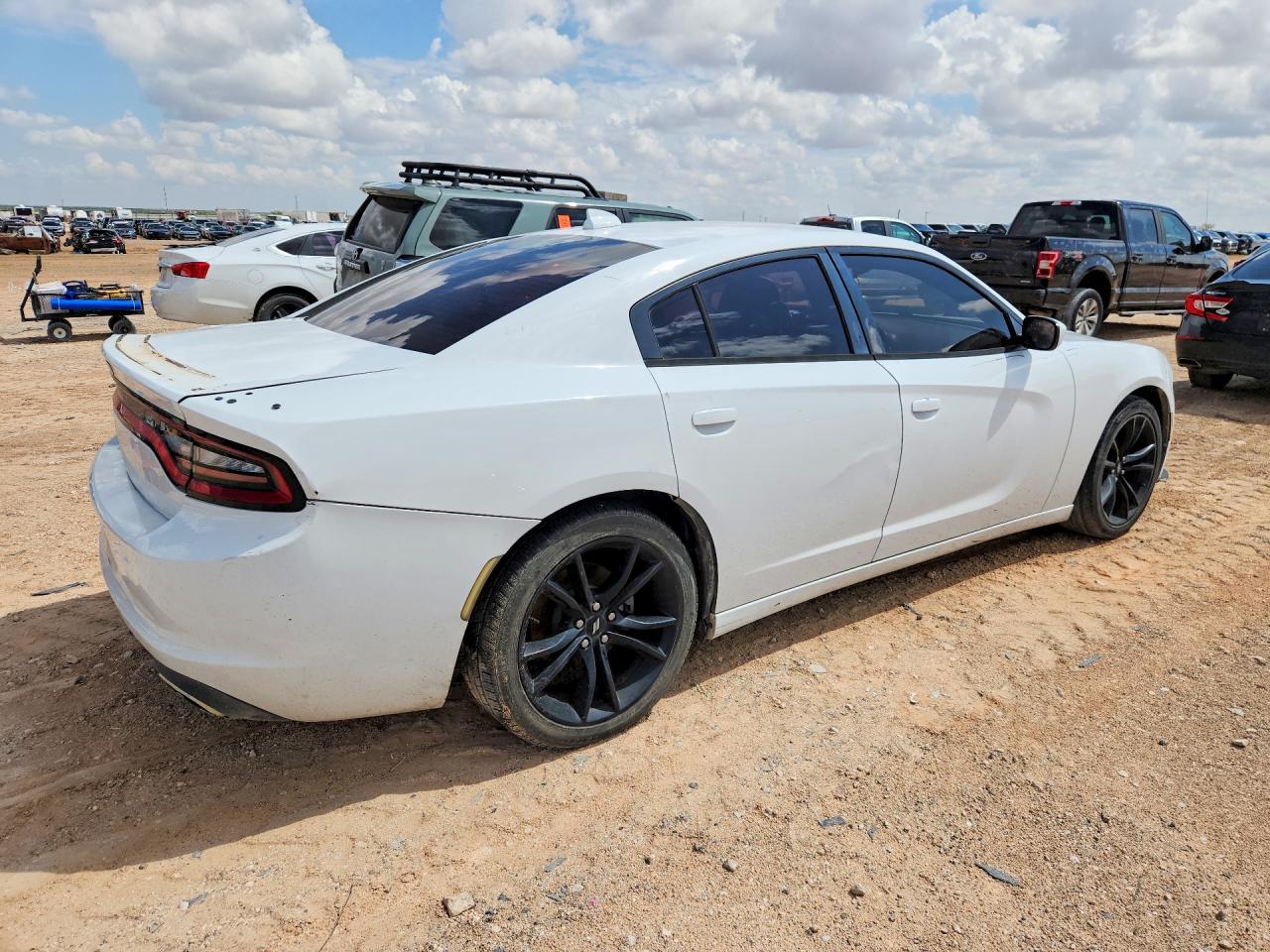 2015 Dodge Charger Sxt White vin: 2C3CDXHG4FH896209