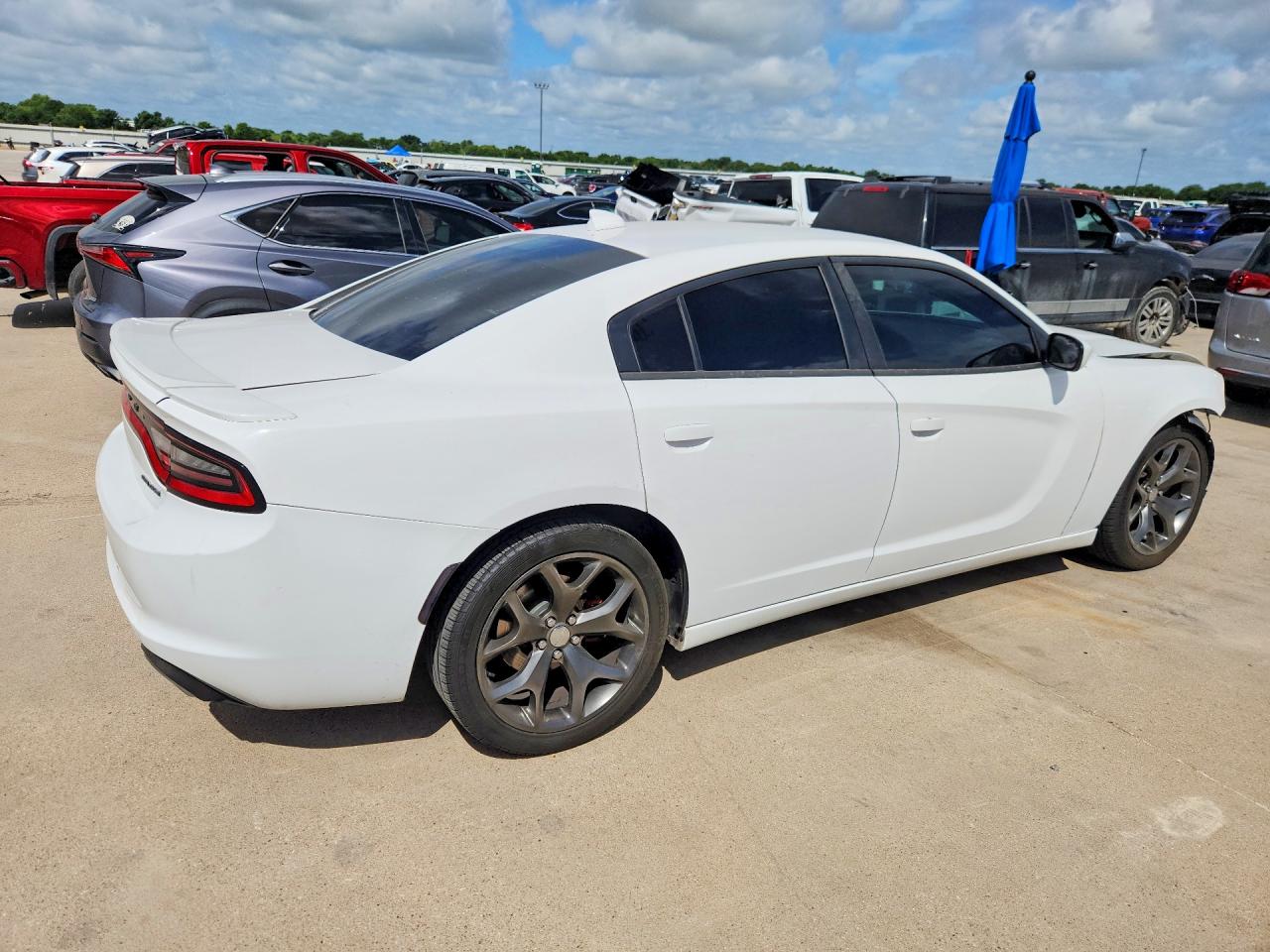 2015 Dodge Charger White vin: 2C3CDXHG4FH903014
