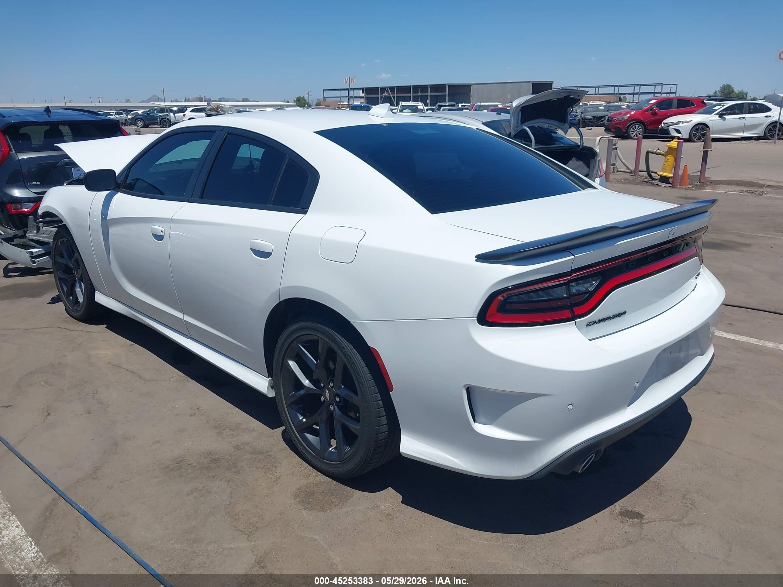 2022 Dodge Charger Gt Rwd White vin: 2C3CDXHG5NH138751