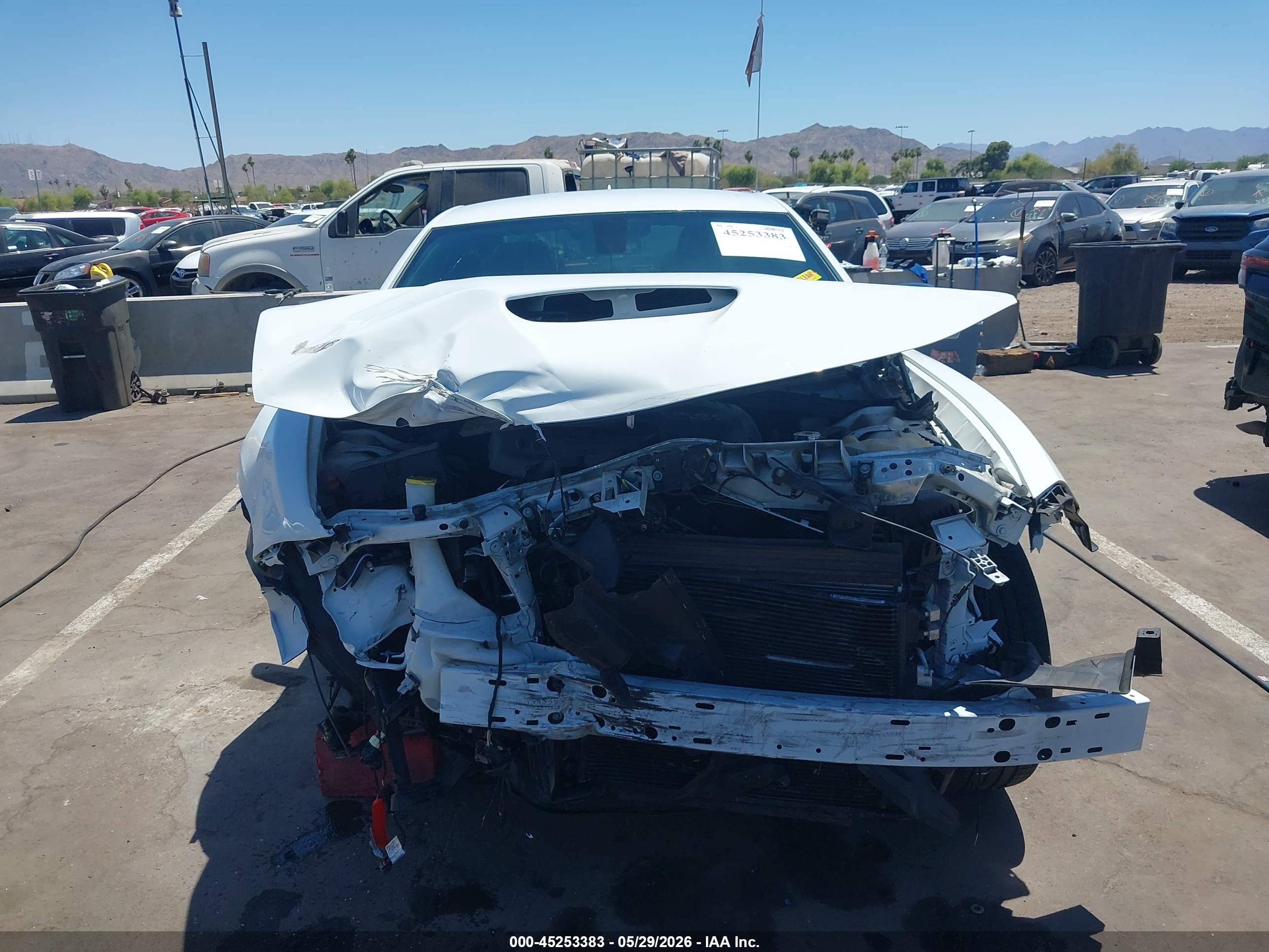 2022 Dodge Charger Gt Rwd White vin: 2C3CDXHG5NH138751