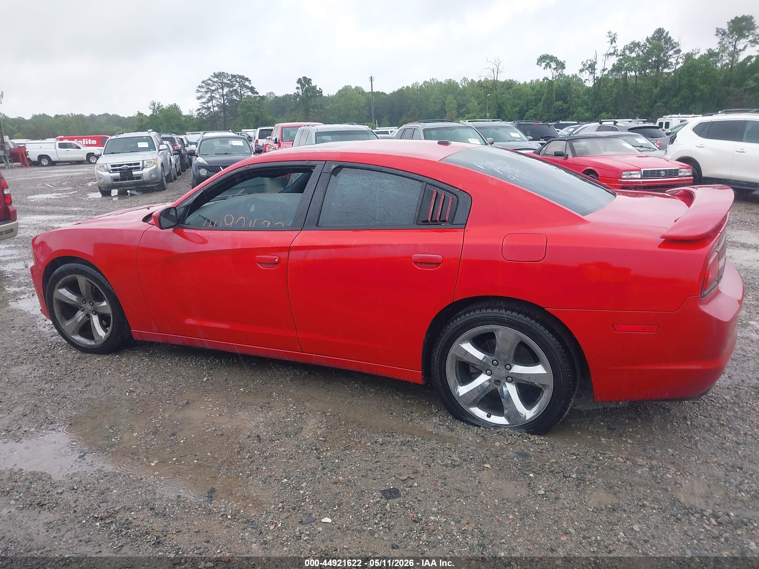 2012 Dodge Charger Sxt Red vin: 2C3CDXHG6CH135922