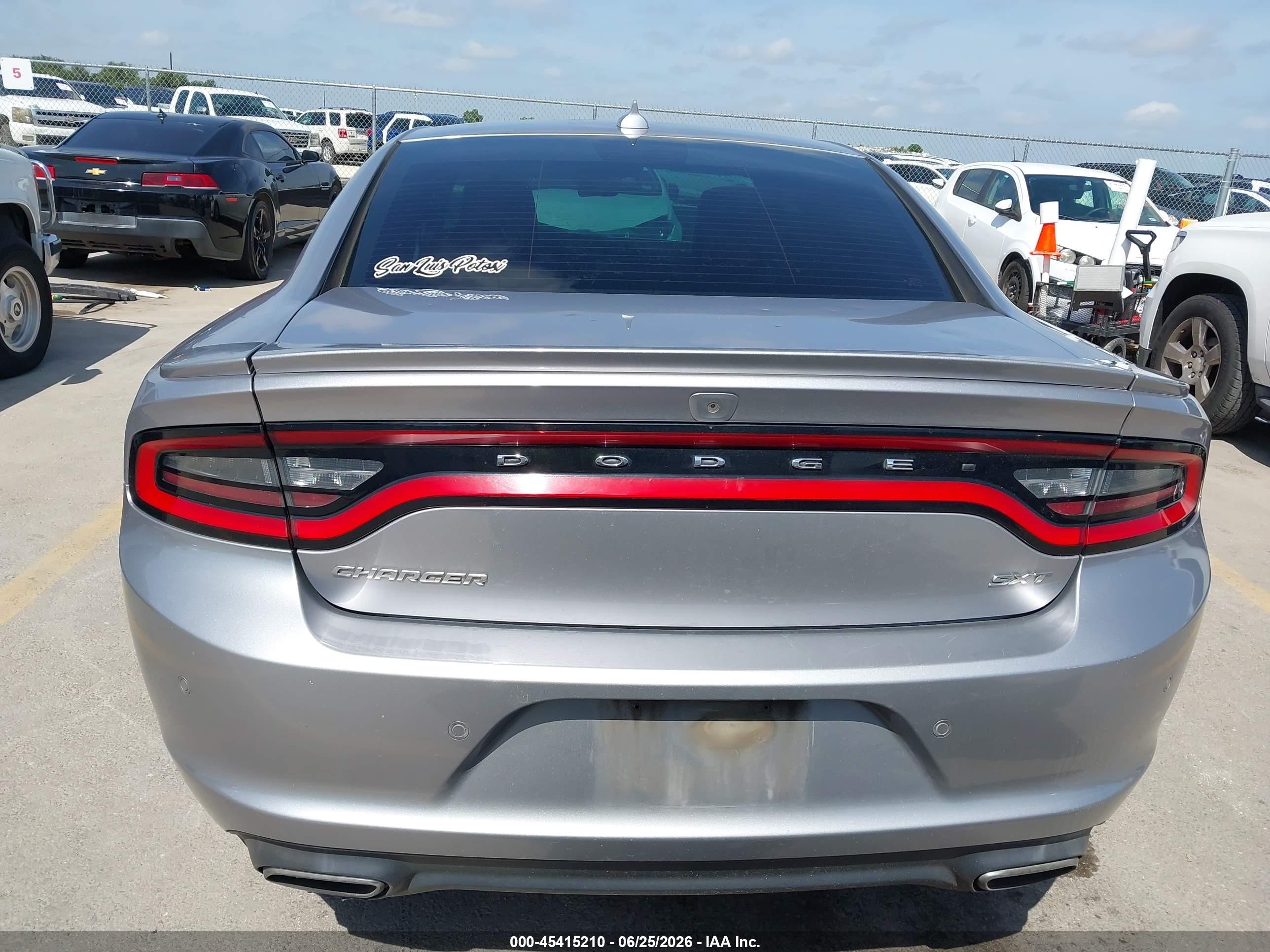 2015 Dodge Charger Sxt Silver vin: 2C3CDXHG6FH724960
