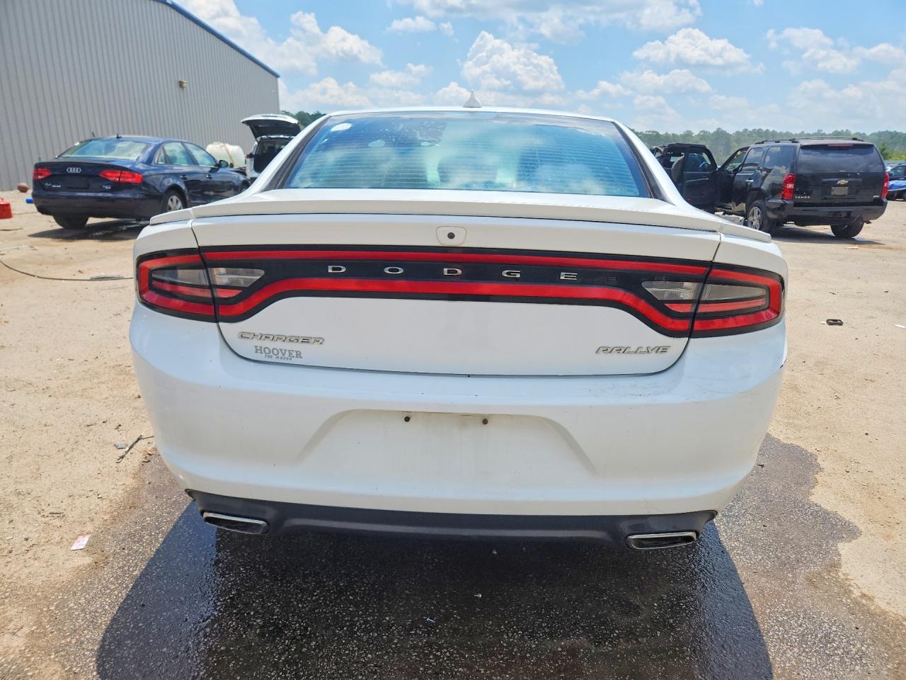 2015 Dodge Charger Sxt White vin: 2C3CDXHG6FH845102