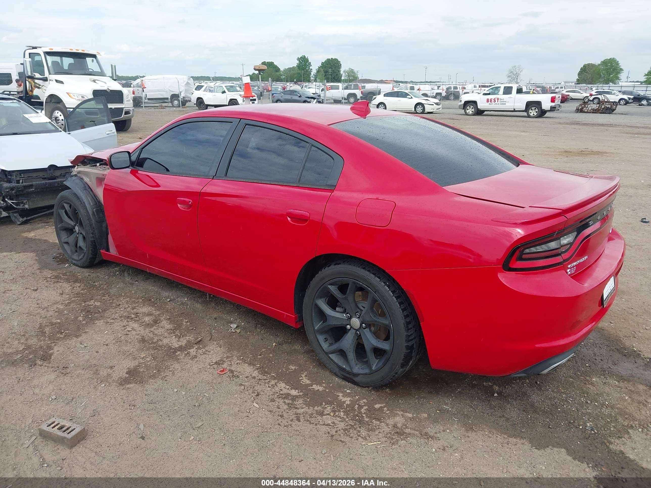 2015 Dodge Charger Sxt Red vin: 2C3CDXHG6FH897426