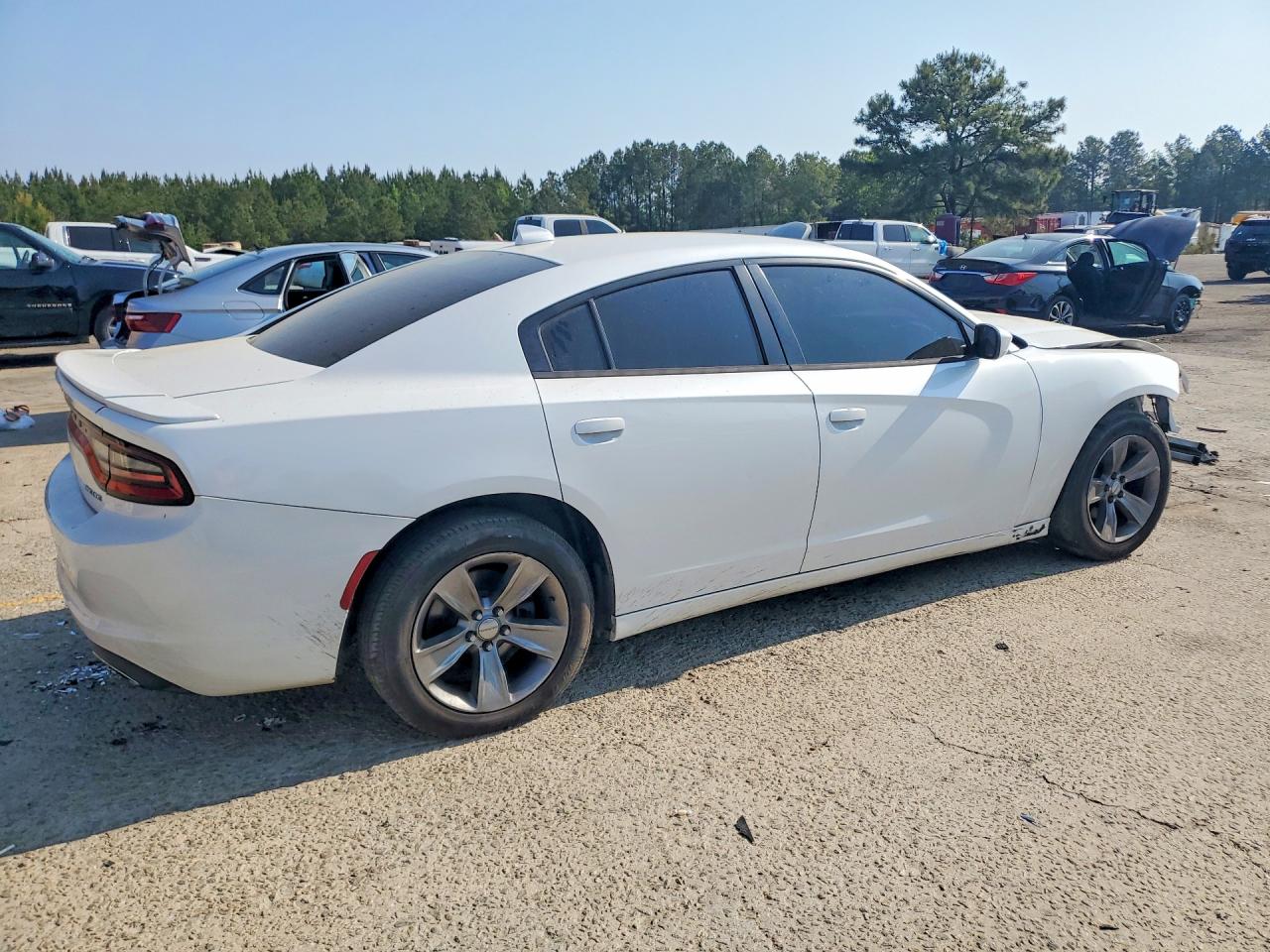 2016 Dodge Charger Sxt White vin: 2C3CDXHG6GH133769