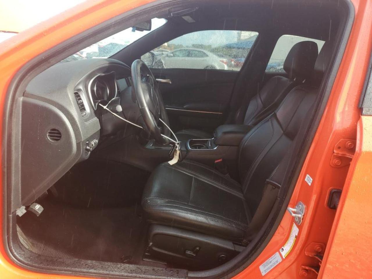 2016 Dodge Charger Sxt Orange vin: 2C3CDXHG6GH313124