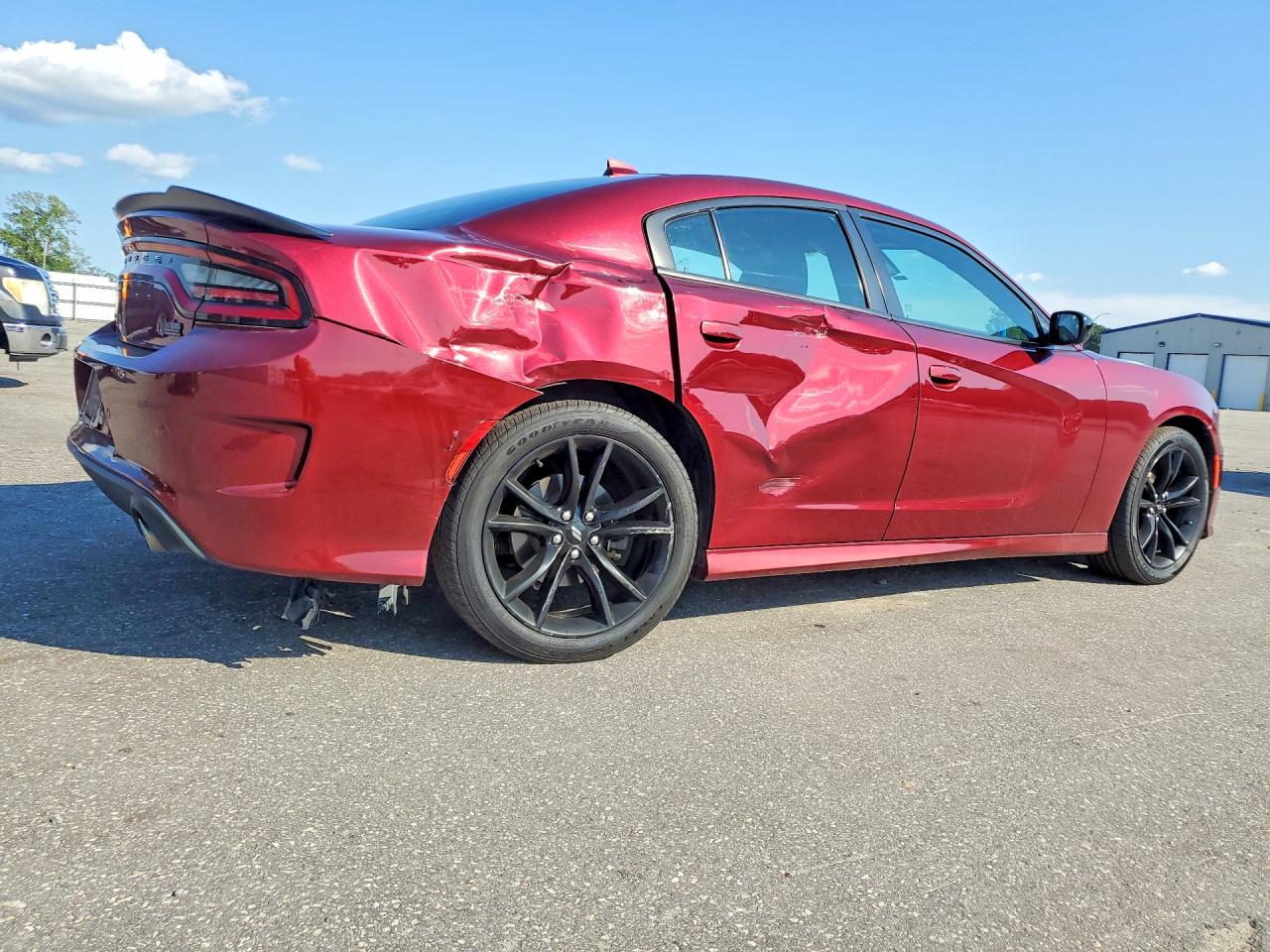 2018 Dodge Charger Sxt Plus Burgundy vin: 2C3CDXHG6JH230252