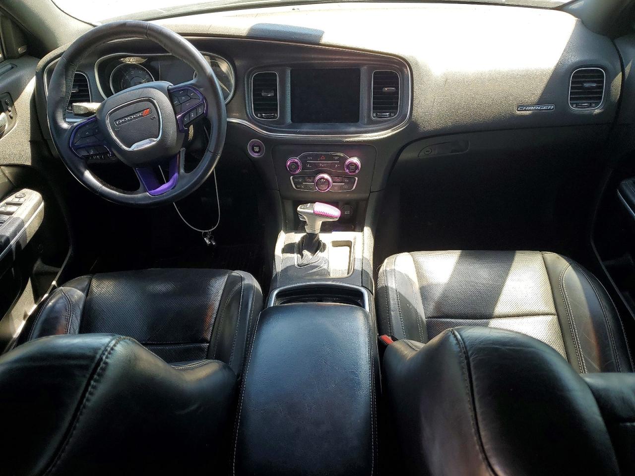 2018 Dodge Charger Sxt Plus Purple vin: 2C3CDXHG6JH313003