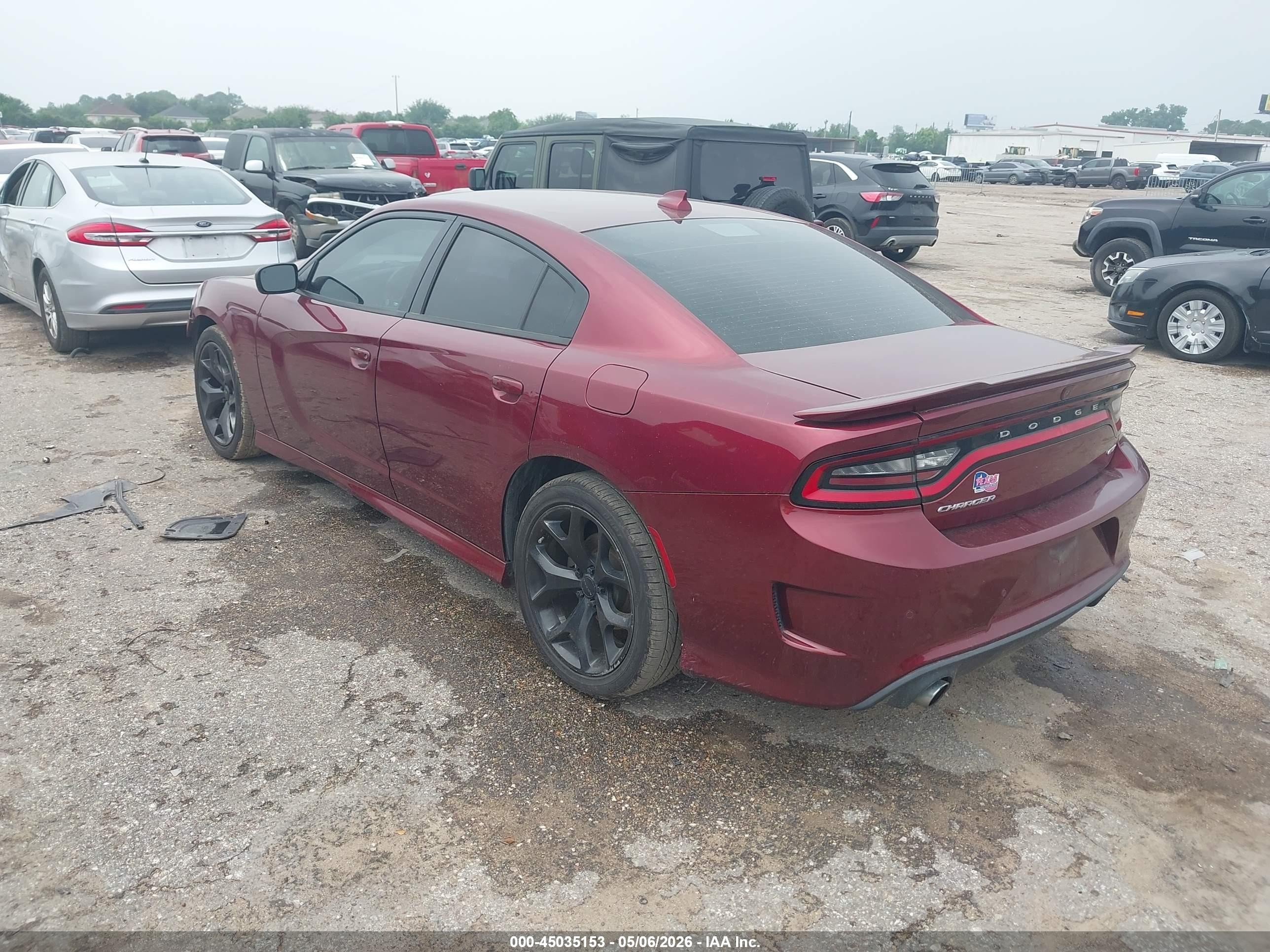 2019 Dodge Charger Gt Rwd Red vin: 2C3CDXHG7KH608869