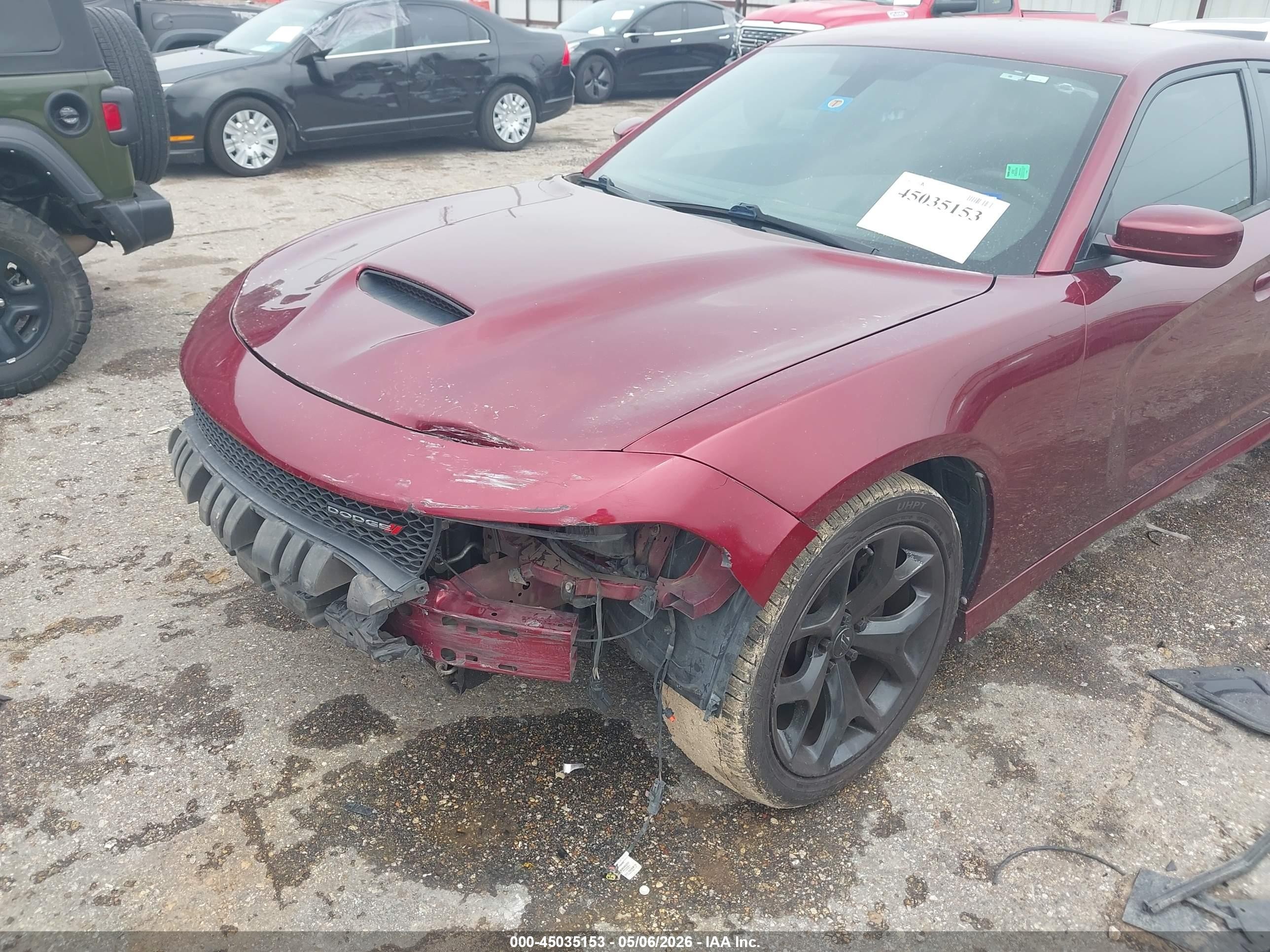 2019 Dodge Charger Gt Rwd Red vin: 2C3CDXHG7KH608869