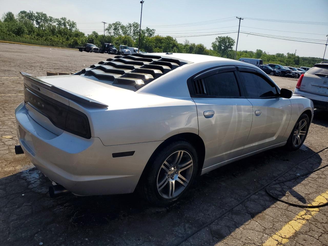 2012 Dodge Charger Sxt Silver vin: 2C3CDXHG8CH140202