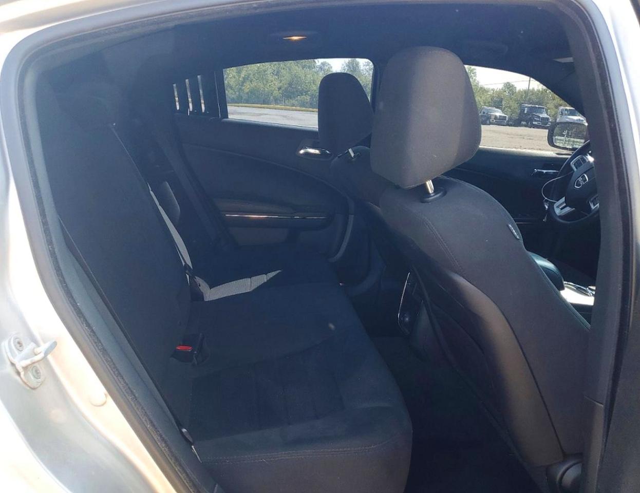 2012 Dodge Charger Sxt Silver vin: 2C3CDXHG8CH140202
