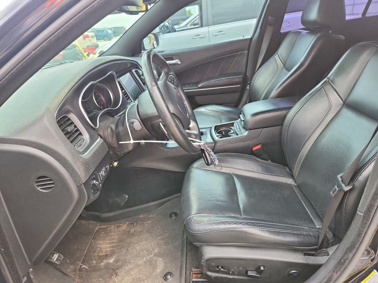 2015 Dodge Charger Sxt Черный vin: 2C3CDXHG8FH727827