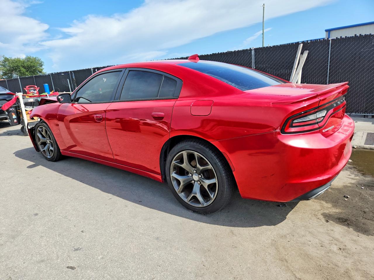 2015 Dodge Charger Sxt Красный vin: 2C3CDXHG8FH852312