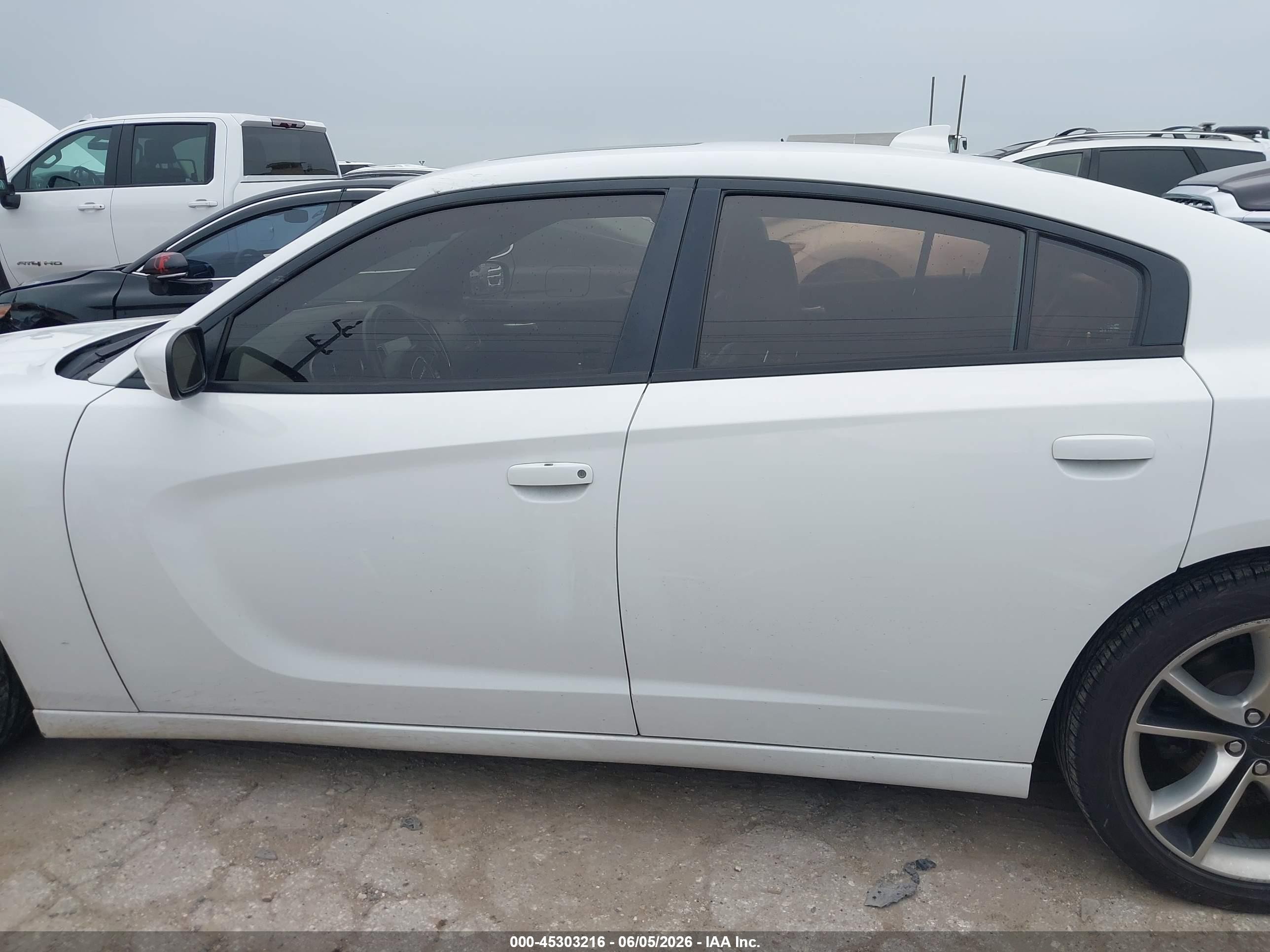 2015 Dodge Charger Sxt White vin: 2C3CDXHG8FH880269