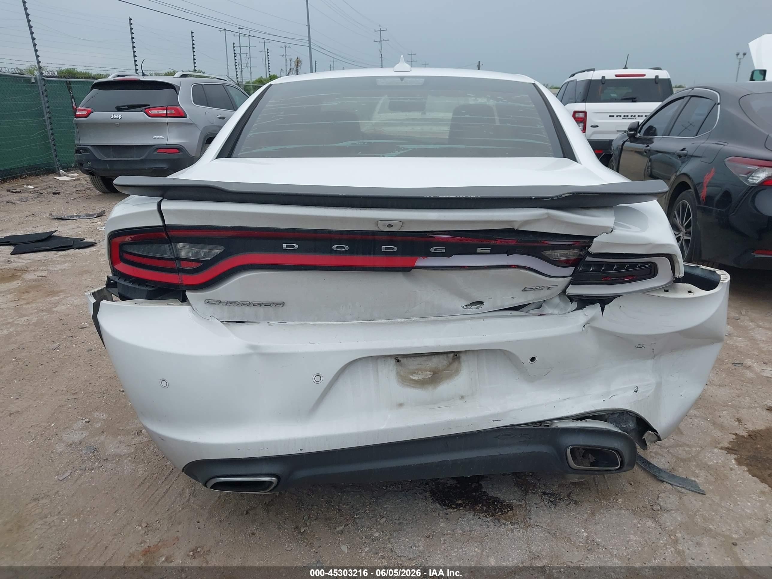 2015 Dodge Charger Sxt White vin: 2C3CDXHG8FH880269