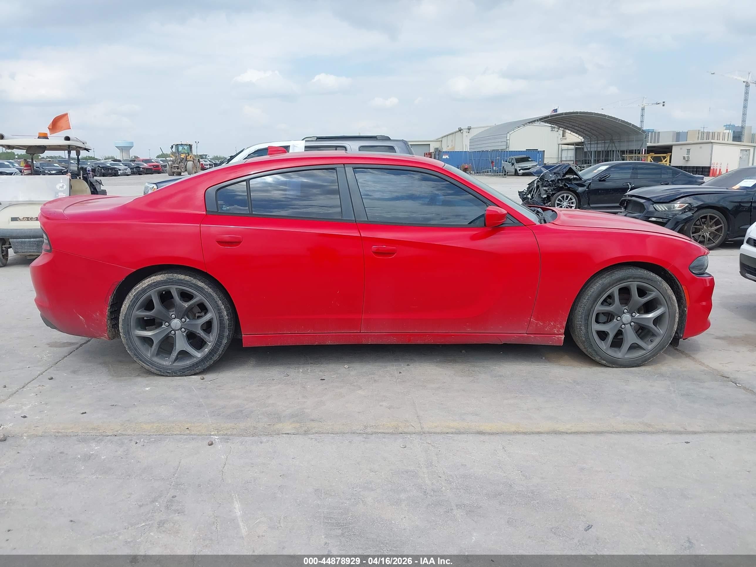 2015 Dodge Charger Sxt Red vin: 2C3CDXHG8FH907227