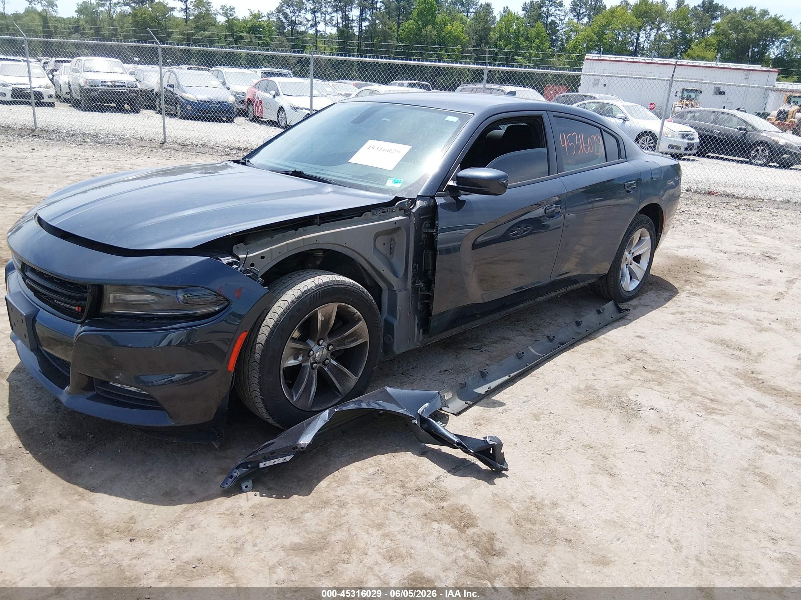 2017 Dodge Charger Sxt Rwd Gray vin: 2C3CDXHG8HH562803