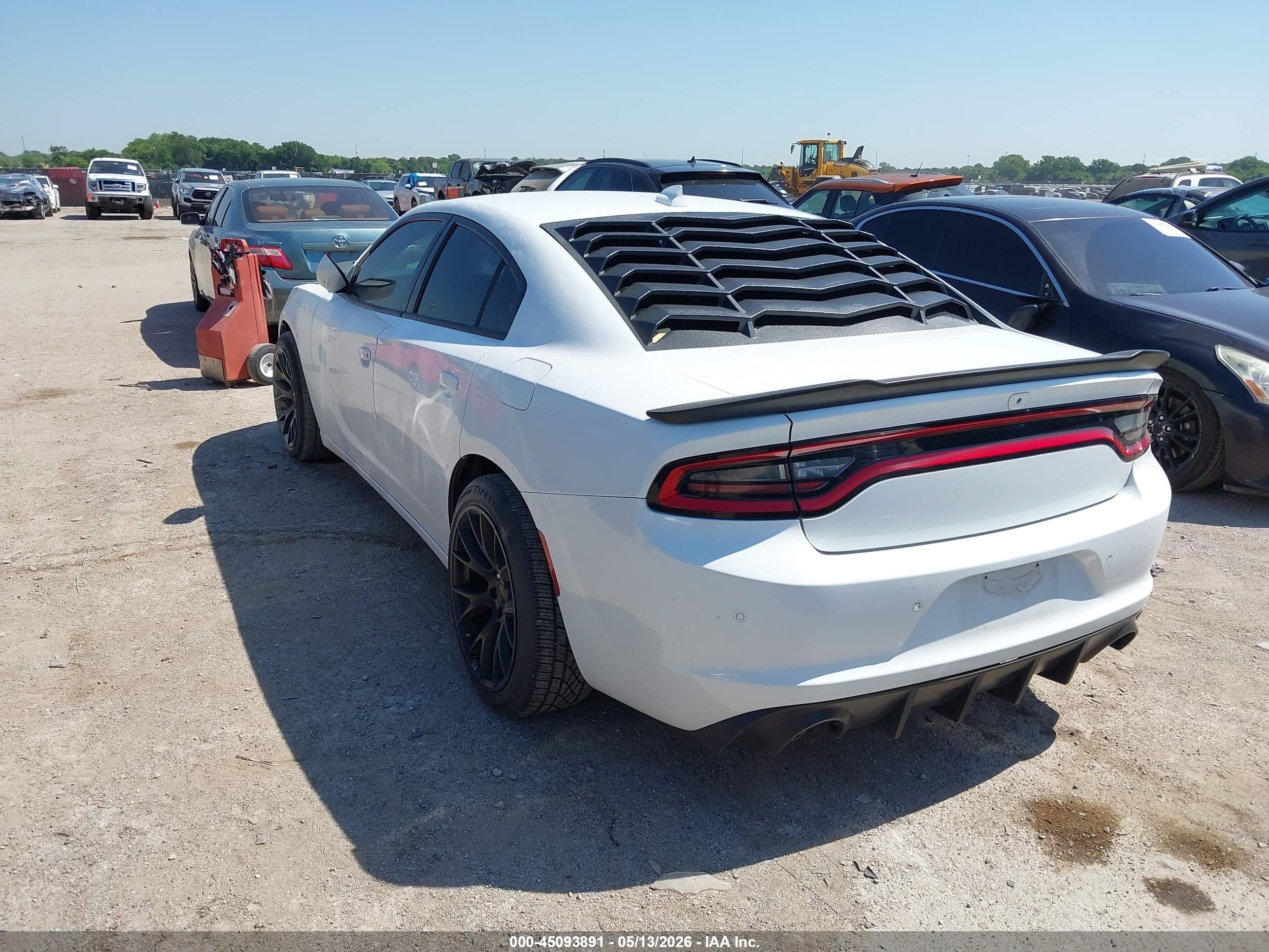 2018 Dodge Charger Sxt Plus Rwd White vin: 2C3CDXHG8JH176470
