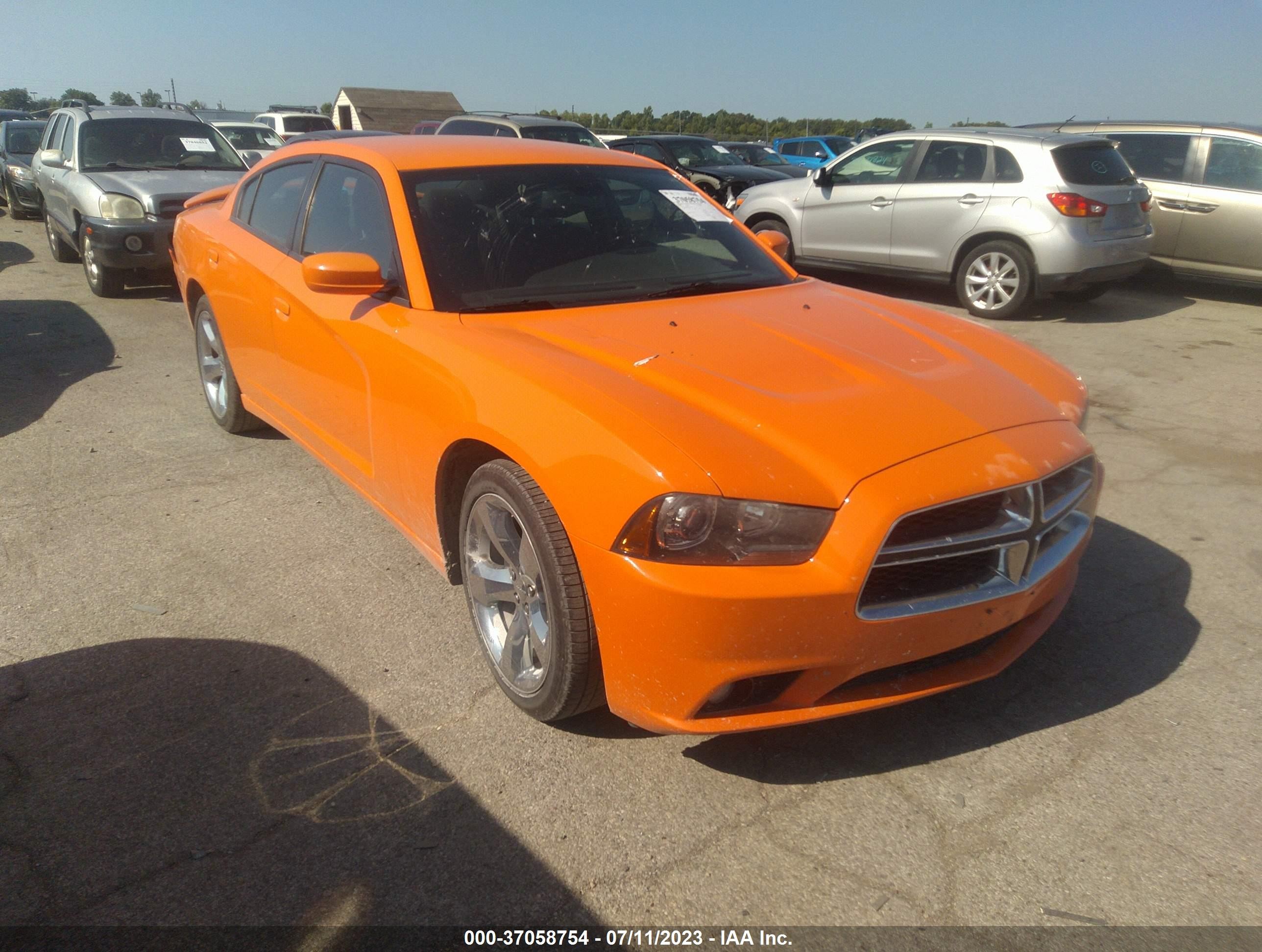 2014 Dodge Charger Sxt Orange vin: 2C3CDXHG9EH161420