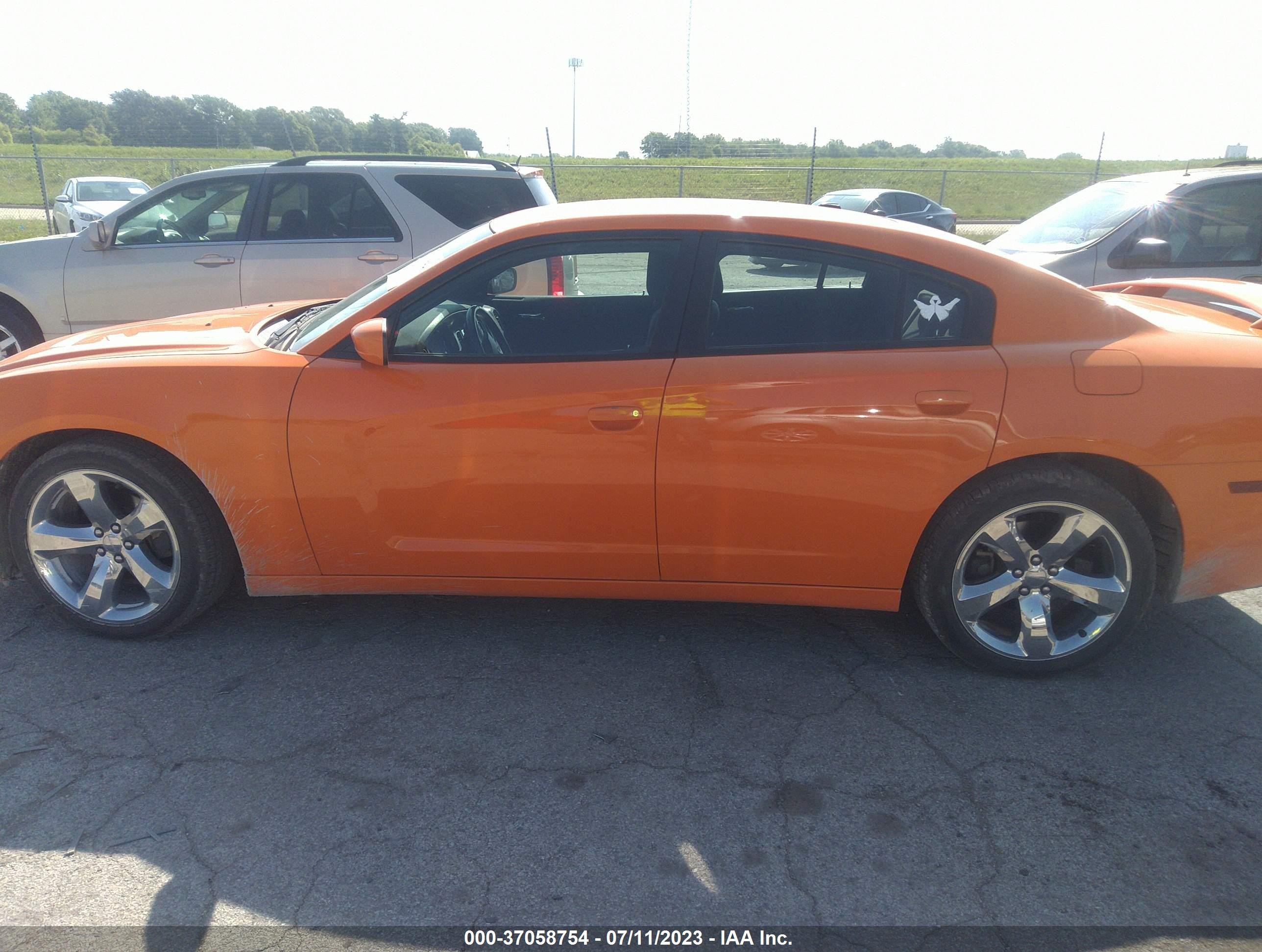 2014 Dodge Charger Sxt Orange vin: 2C3CDXHG9EH161420