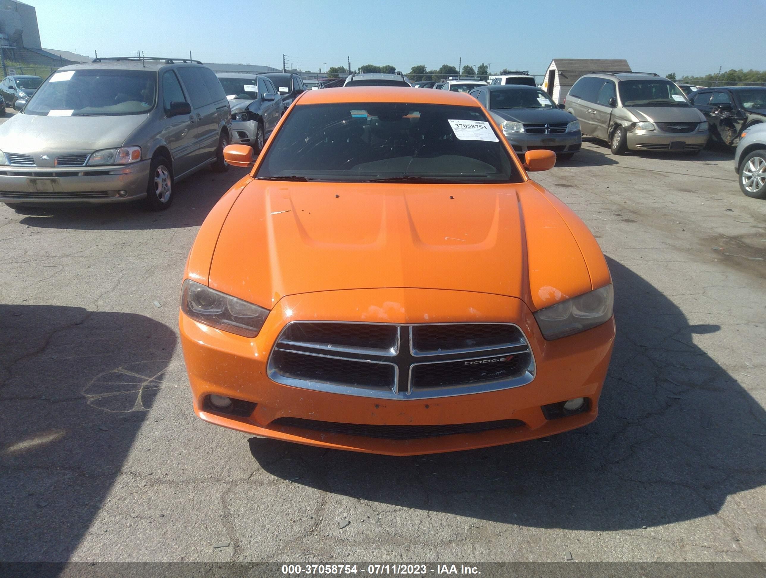 2014 Dodge Charger Sxt Orange vin: 2C3CDXHG9EH161420