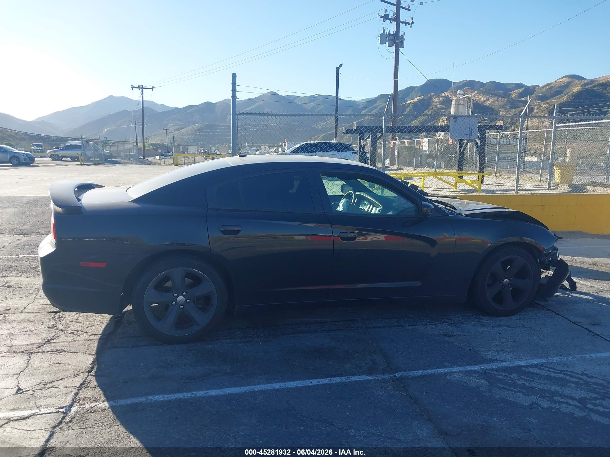2014 Dodge Charger Sxt Black vin: 2C3CDXHG9EH370690