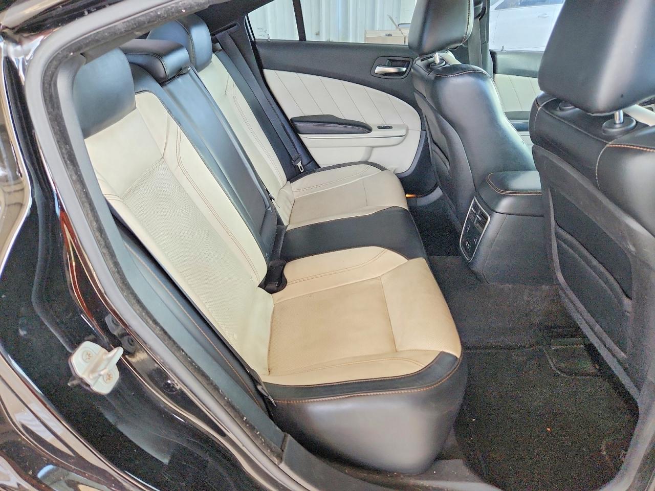 2015 Dodge Charger Sxt Black vin: 2C3CDXHG9FH777717