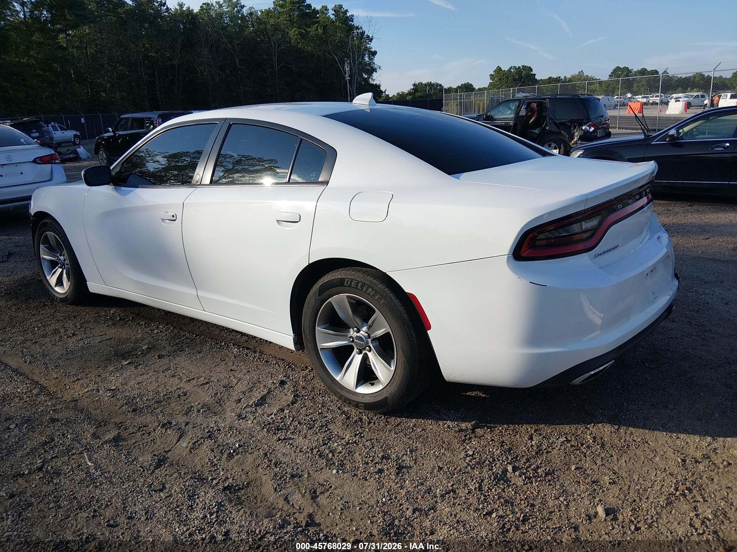 2016 Dodge Charger Sxt White vin: 2C3CDXHG9GH326501