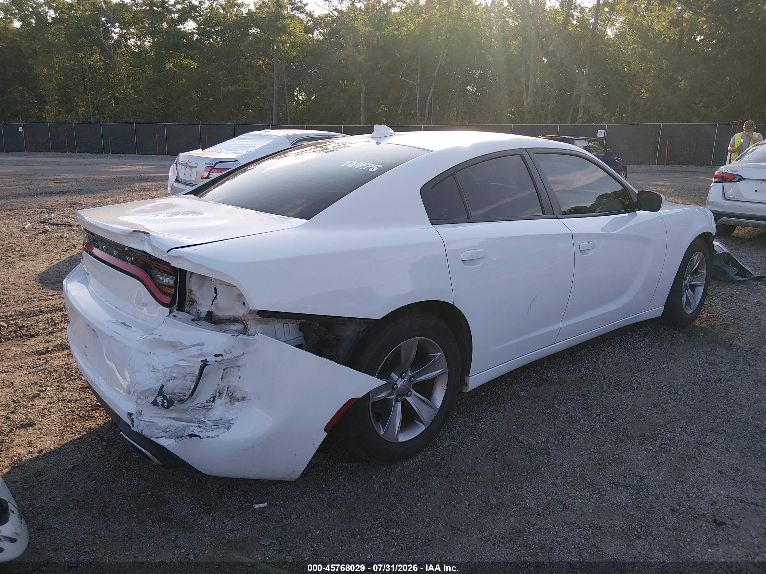 2016 Dodge Charger Sxt White vin: 2C3CDXHG9GH326501