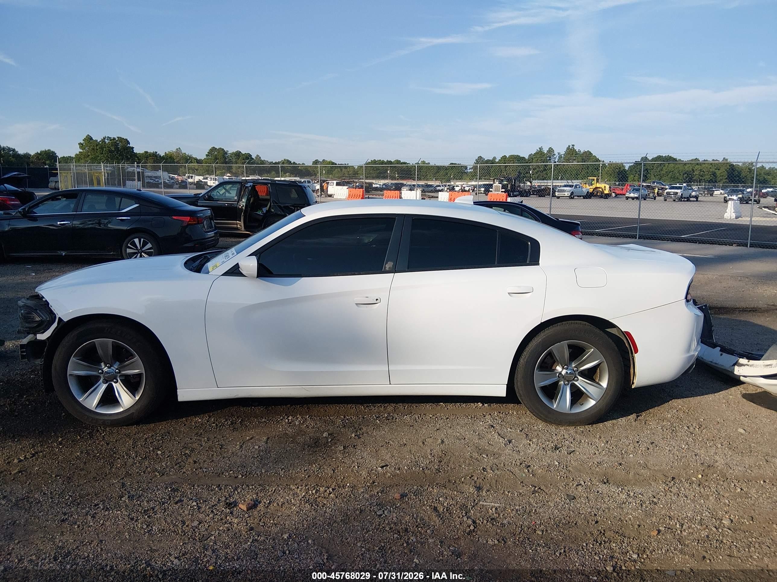 2016 Dodge Charger Sxt White vin: 2C3CDXHG9GH326501
