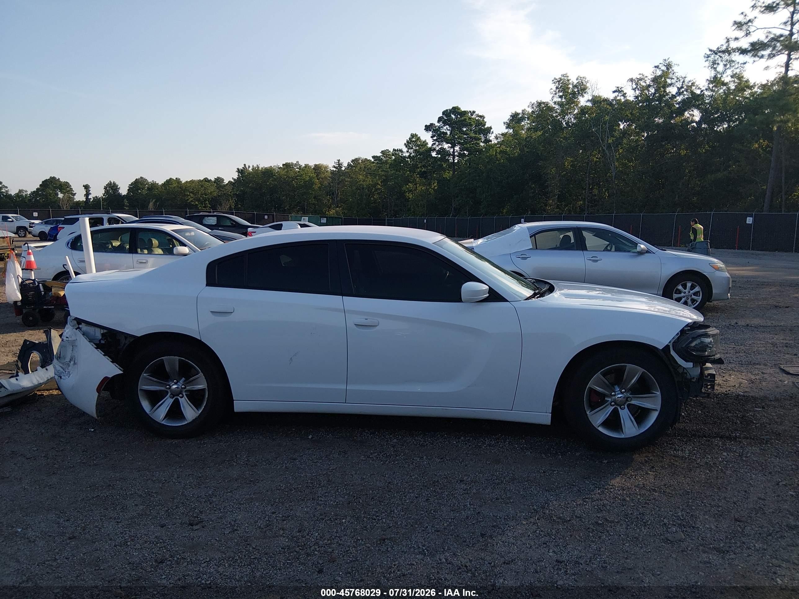 2016 Dodge Charger Sxt White vin: 2C3CDXHG9GH326501