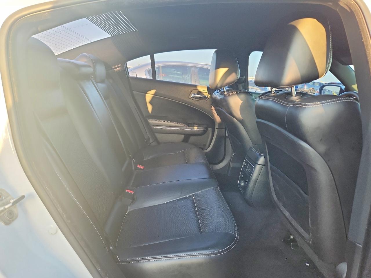 2013 Dodge Charger Sxt White vin: 2C3CDXJG1DH687338
