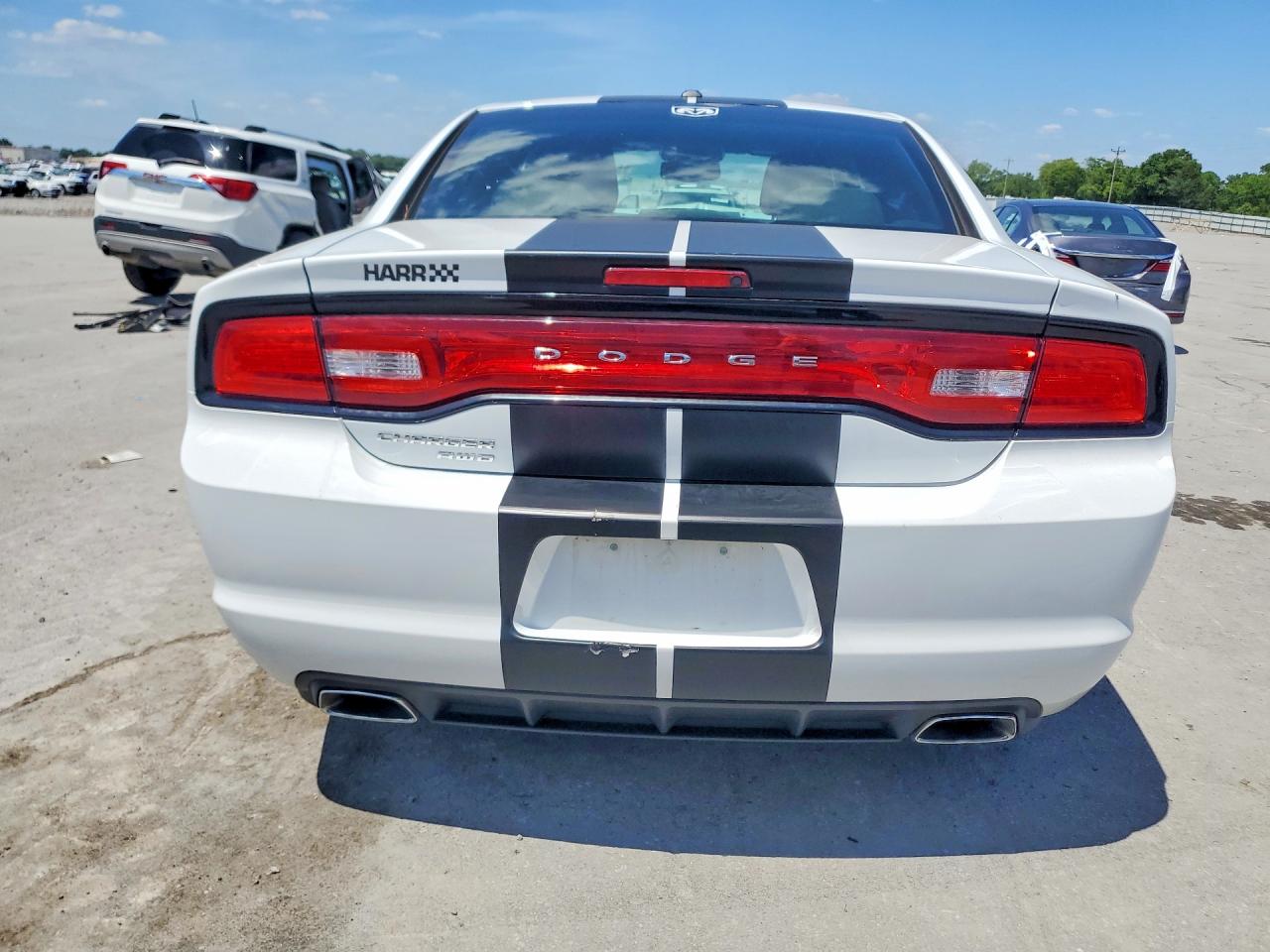 2013 Dodge Charger Sxt White vin: 2C3CDXJG1DH711573
