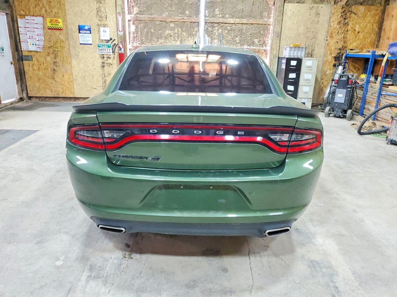 2019 Dodge Charger Sxt Green vin: 2C3CDXJG2KH743283