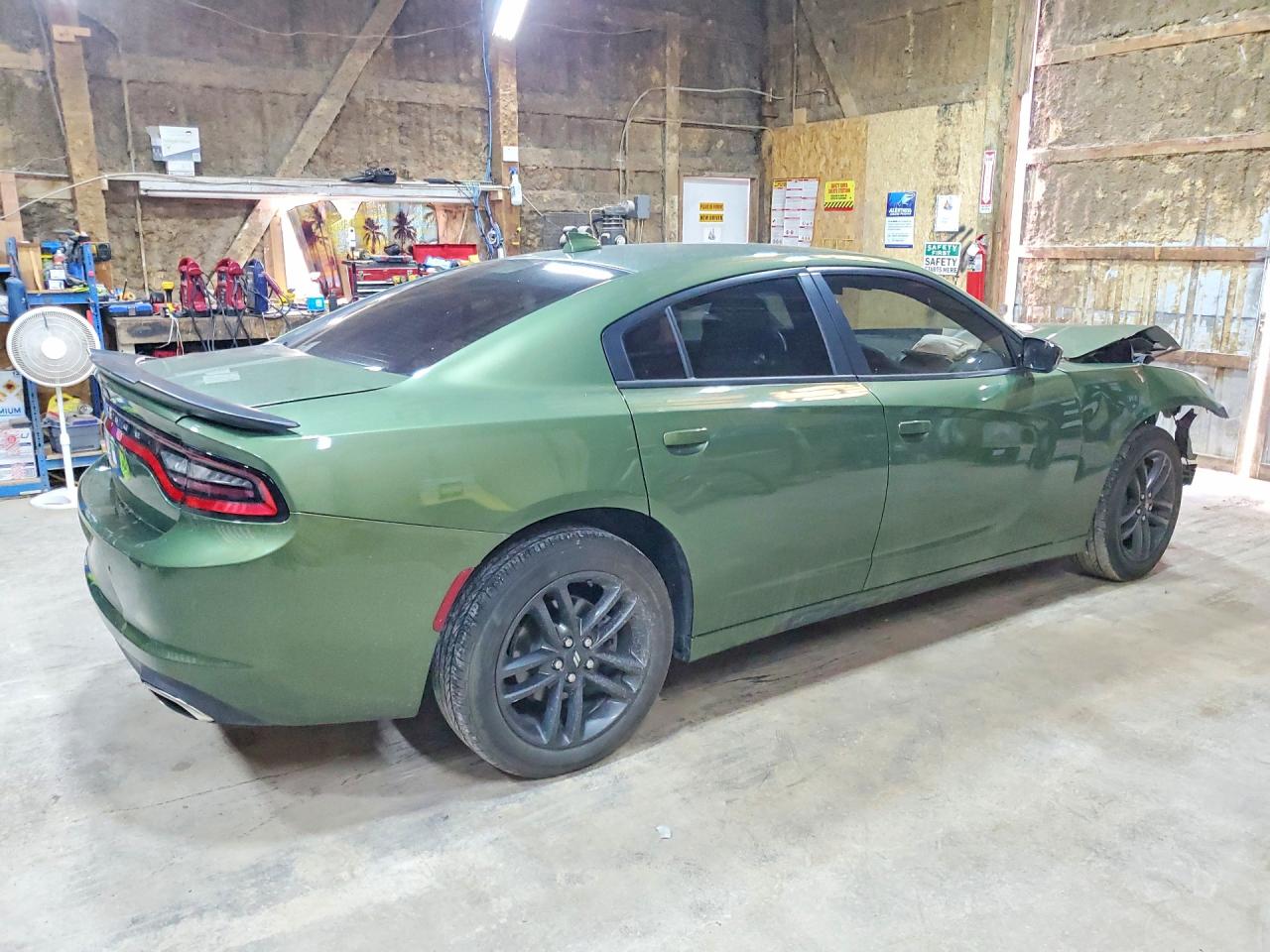 2019 Dodge Charger Sxt Green vin: 2C3CDXJG2KH743283