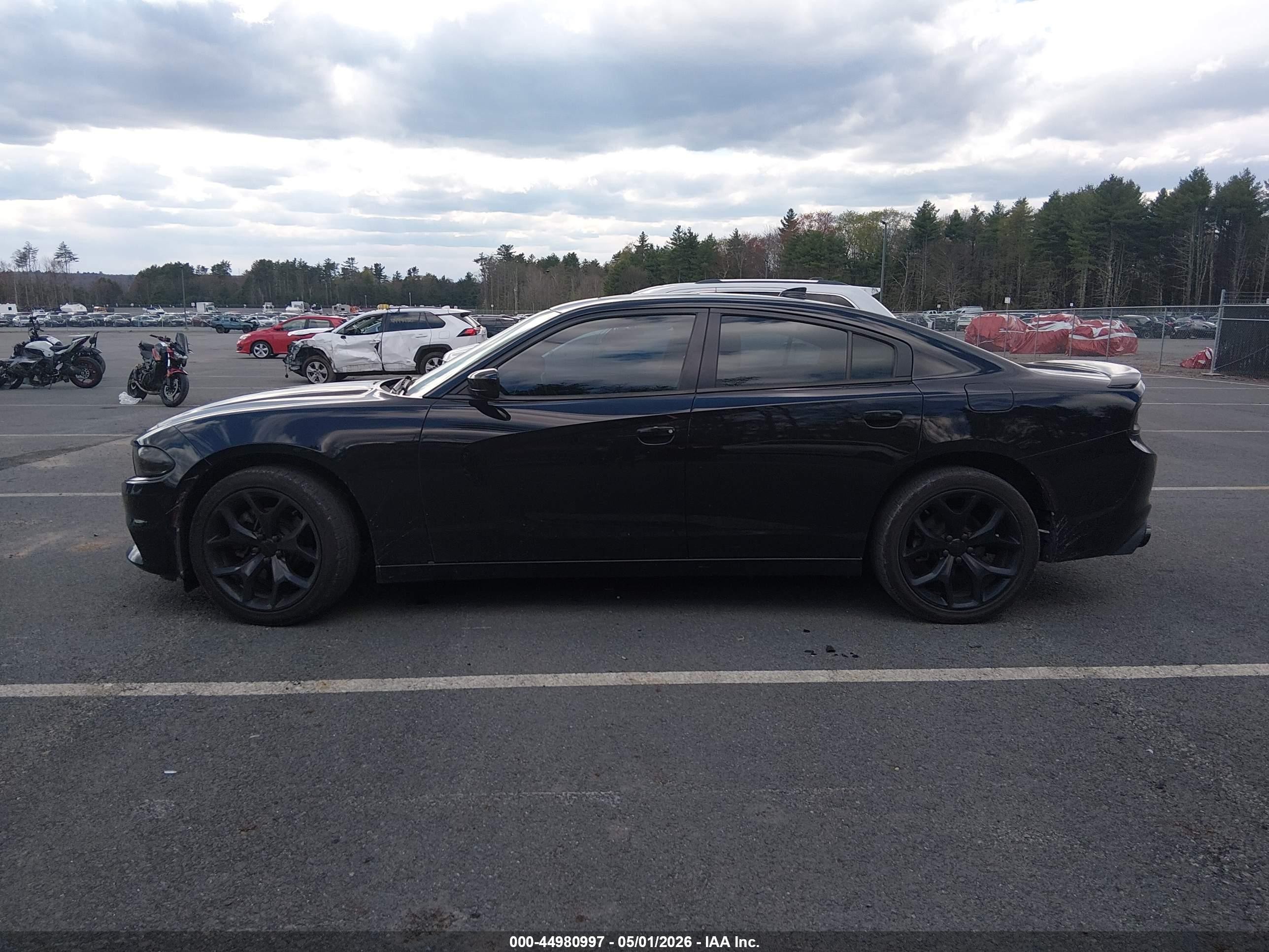 2015 Dodge Charger Sxt Black vin: 2C3CDXJG3FH828025