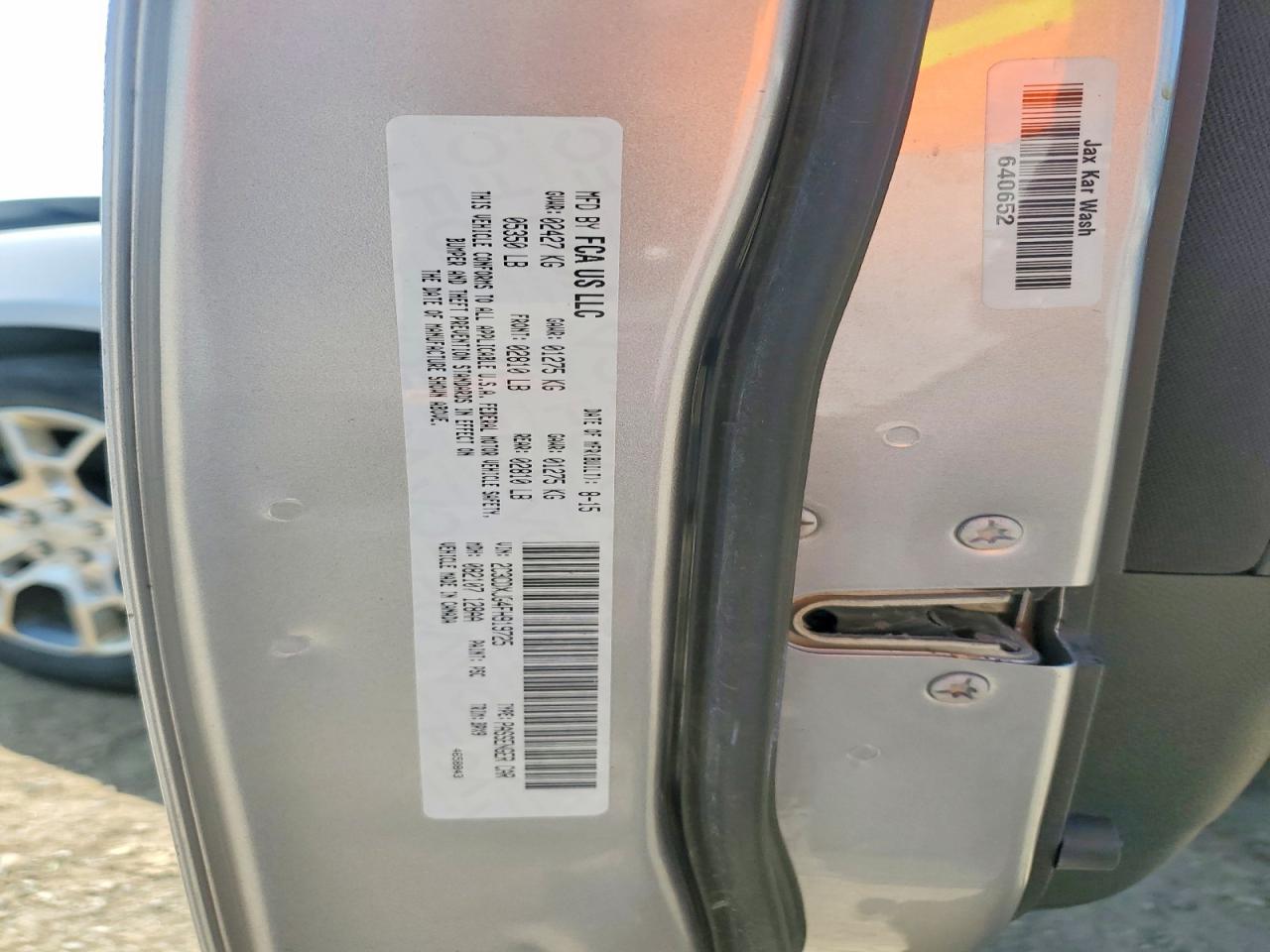 2015 Dodge Charger Sxt Silver vin: 2C3CDXJG4FH919725