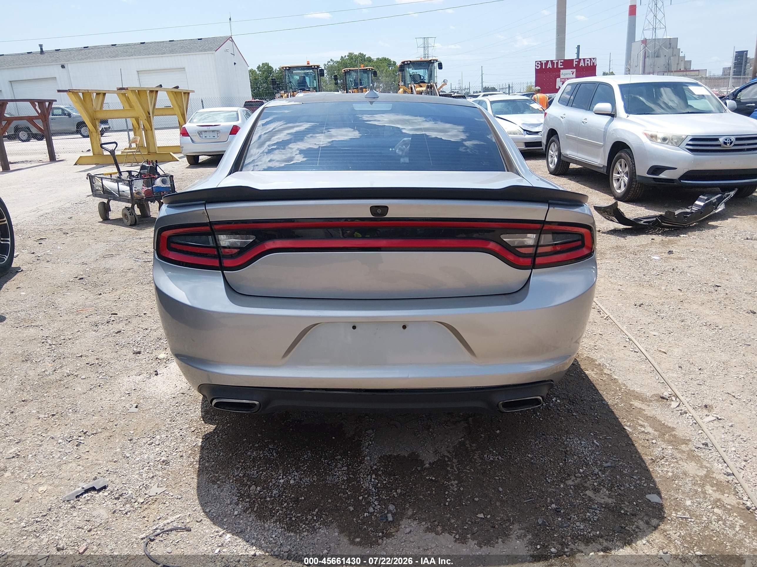 2015 Dodge Charger Sxt Silver vin: 2C3CDXJG4FH926609