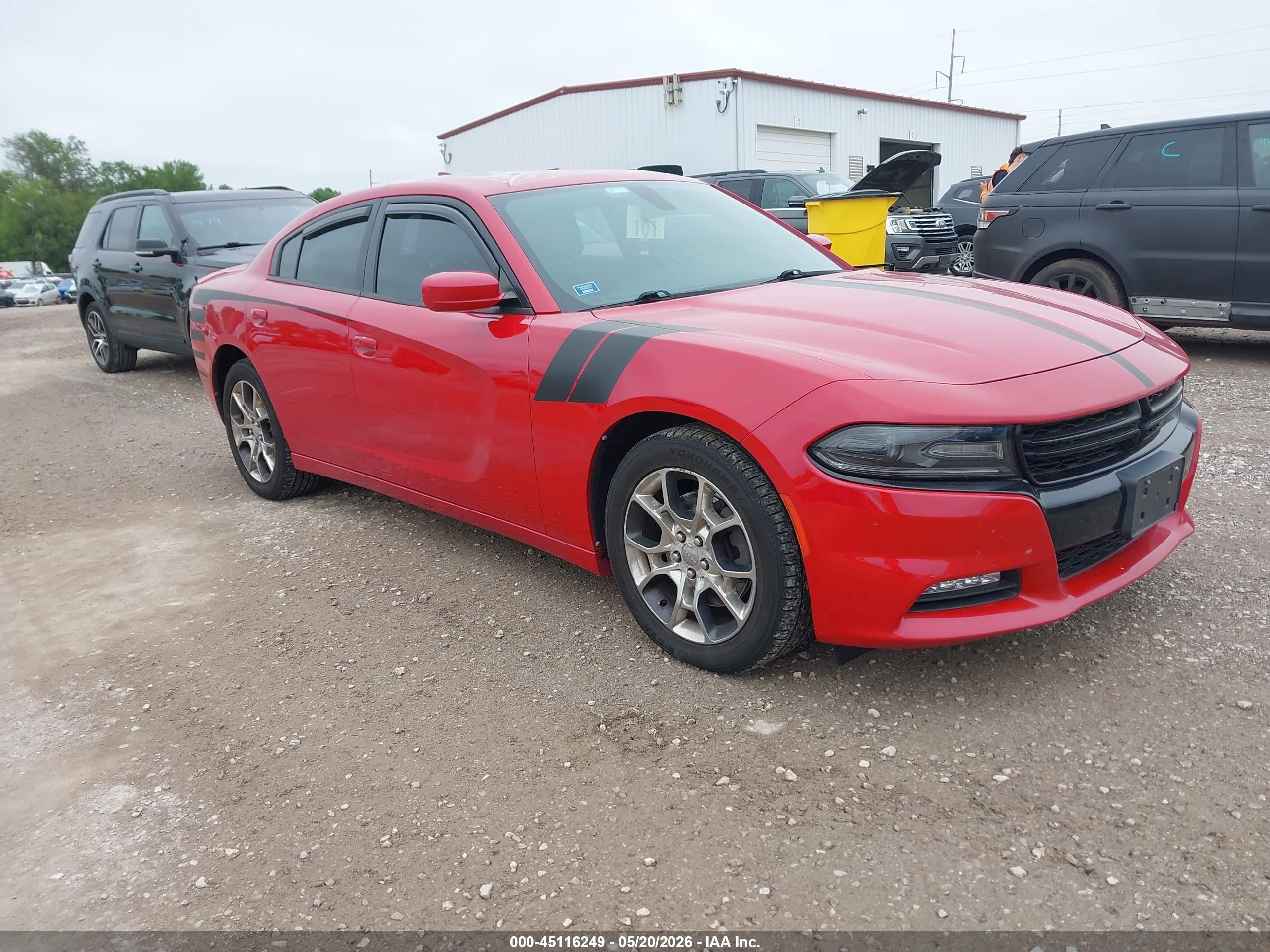 2015 Dodge Charger Sxt Красный vin: 2C3CDXJG5FH848650