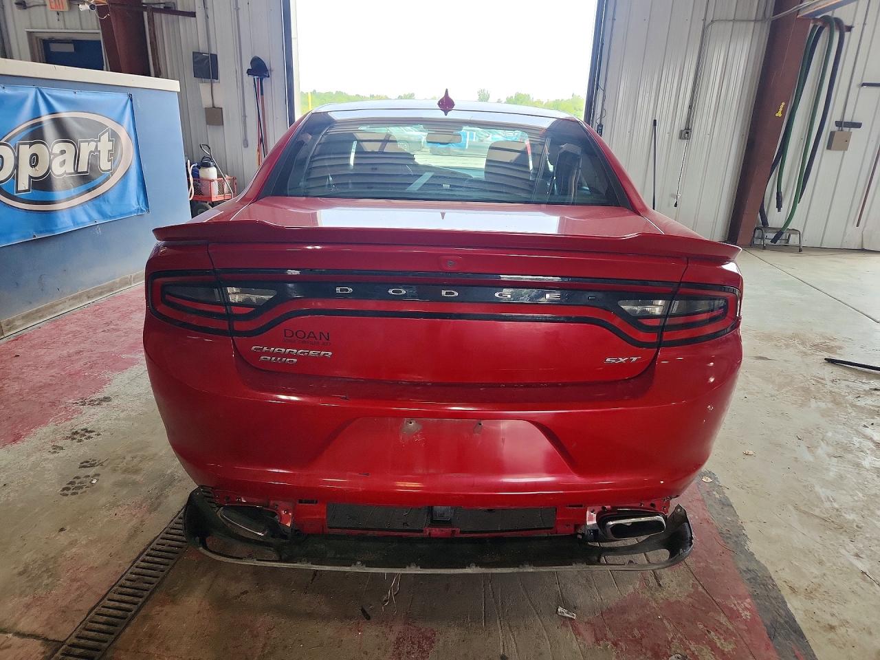 2015 Dodge Charger Sxt Red vin: 2C3CDXJG6FH881544