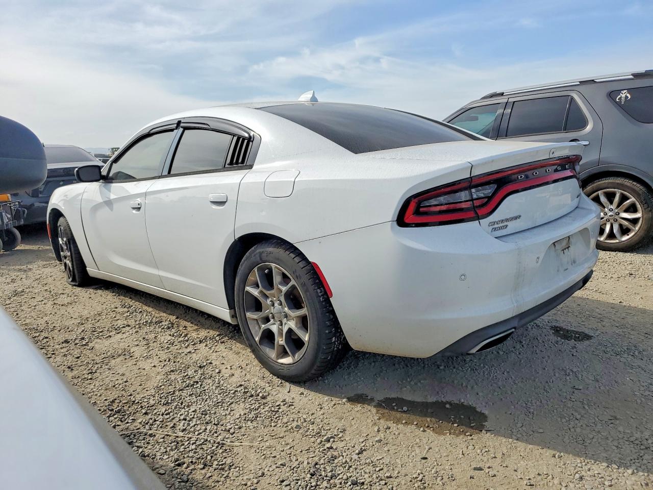 2015 Dodge Charger Sxt White vin: 2C3CDXJG6FH891457