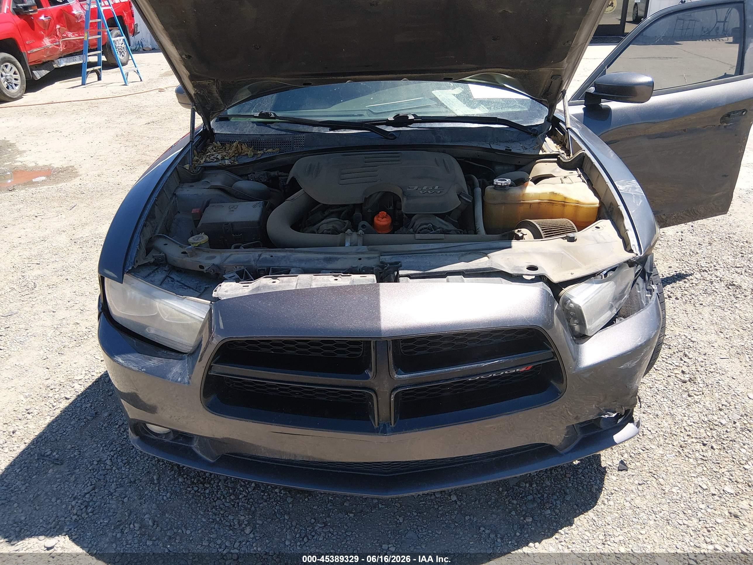 2013 Dodge Charger Sxt Black vin: 2C3CDXJG8DH608151
