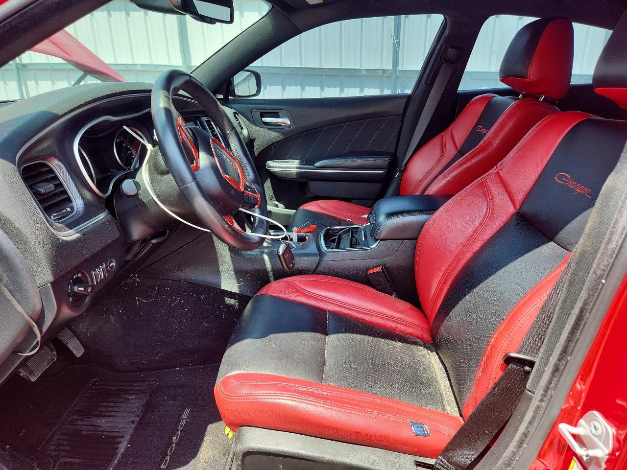 2015 Dodge Charger Sxt Red vin: 2C3CDXJG8FH742385