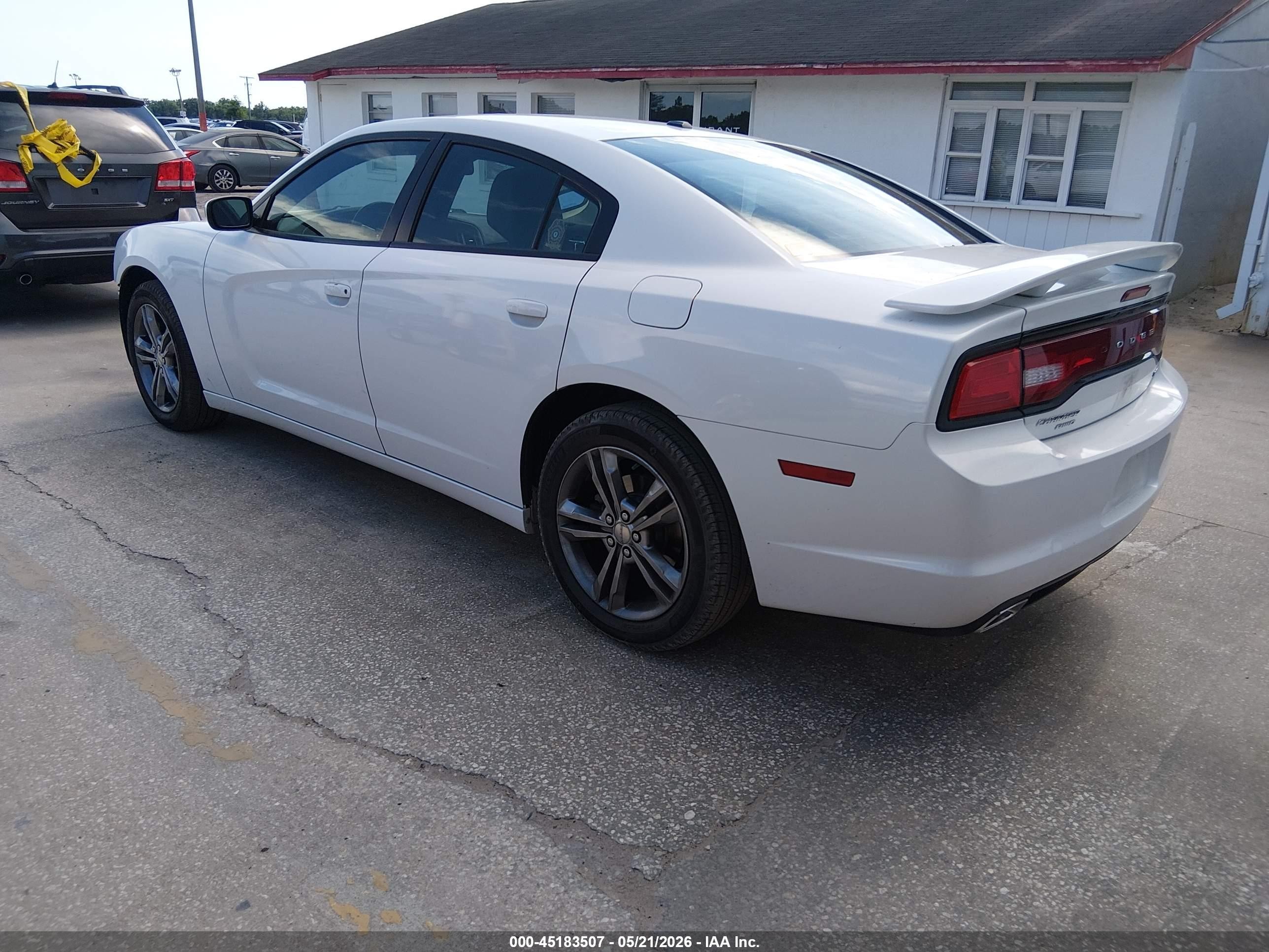2014 Dodge Charger Sxt Plus Белый vin: 2C3CDXJG9EH212649