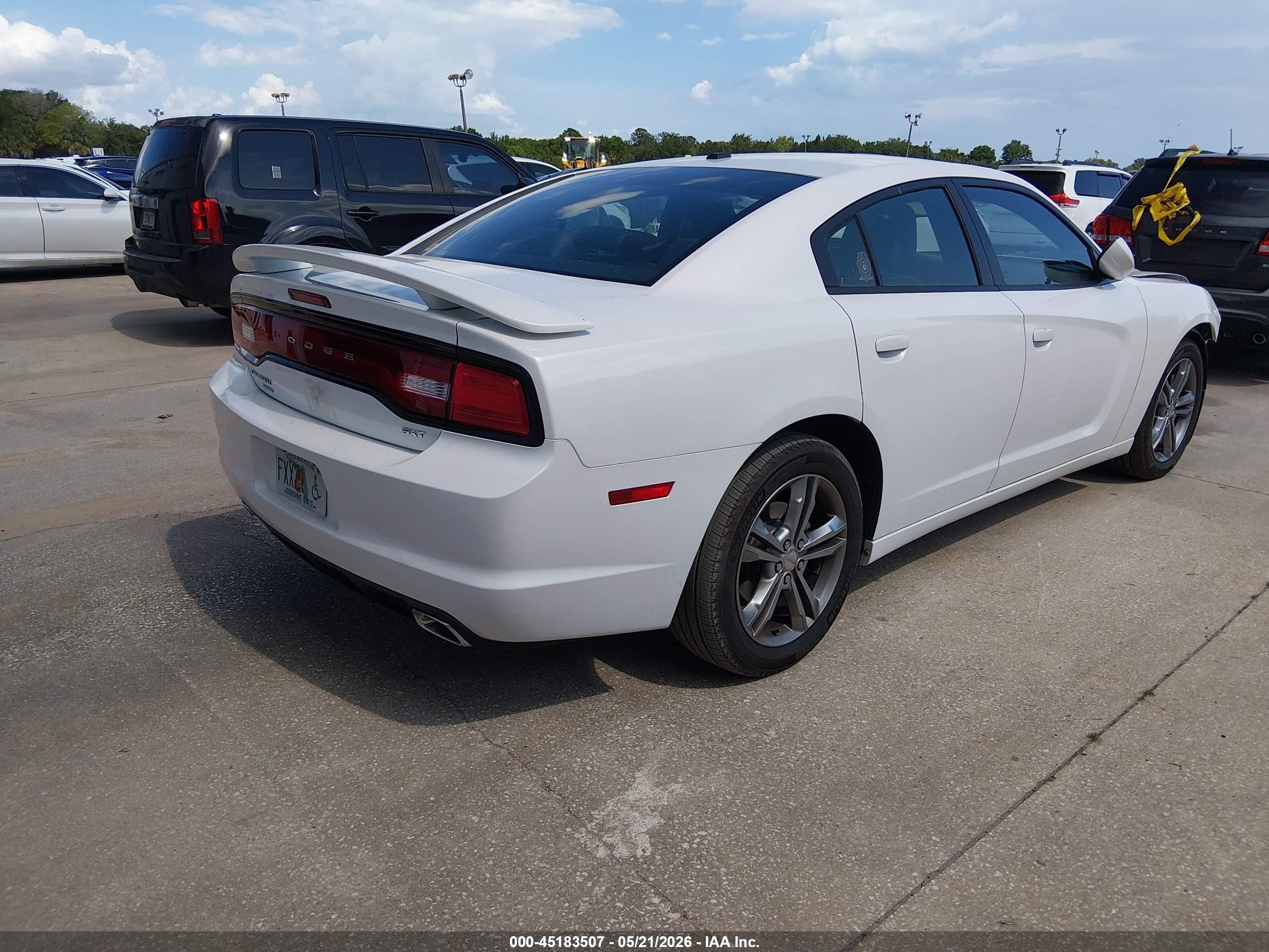 2014 Dodge Charger Sxt Plus Белый vin: 2C3CDXJG9EH212649