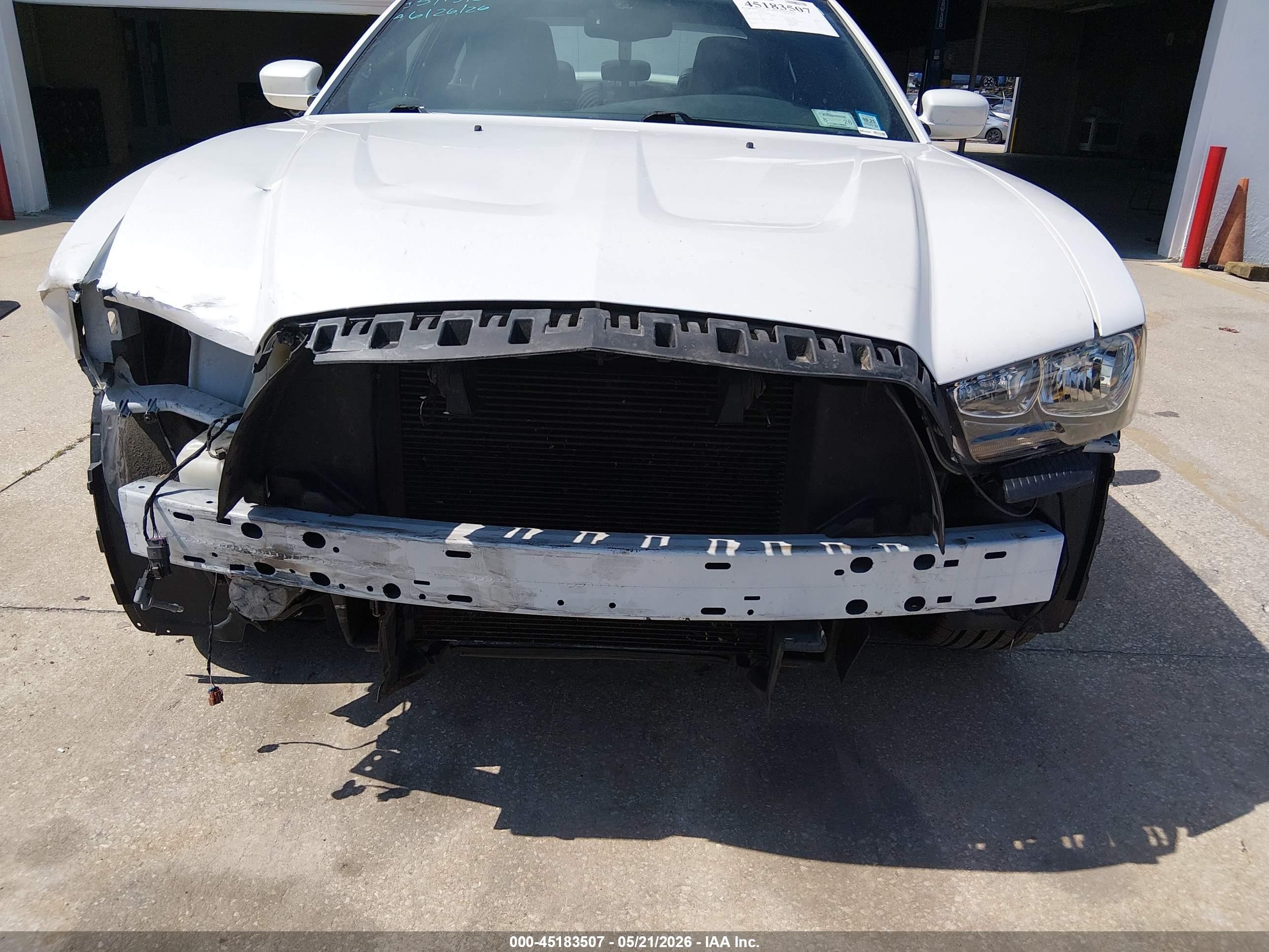 2014 Dodge Charger Sxt Plus Белый vin: 2C3CDXJG9EH212649