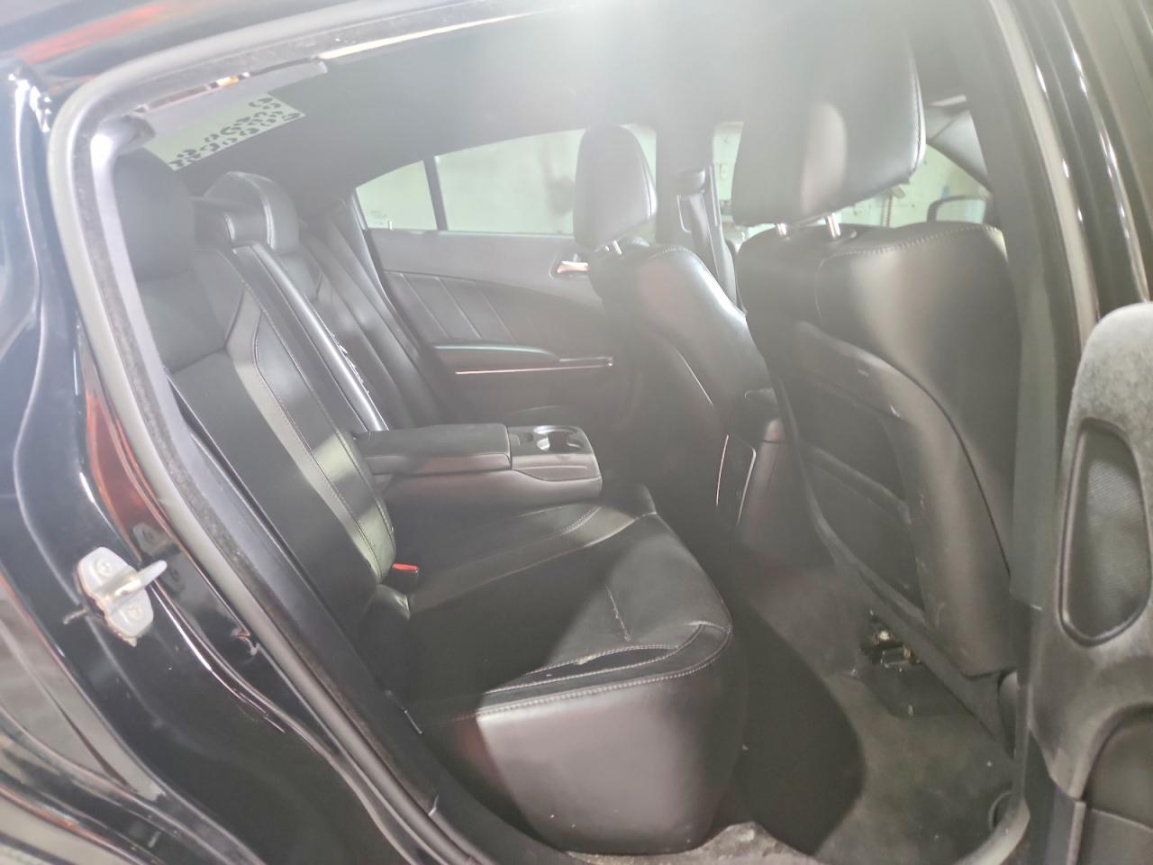 2015 Dodge Charger Sxt Черный vin: 2C3CDXJG9FH746168